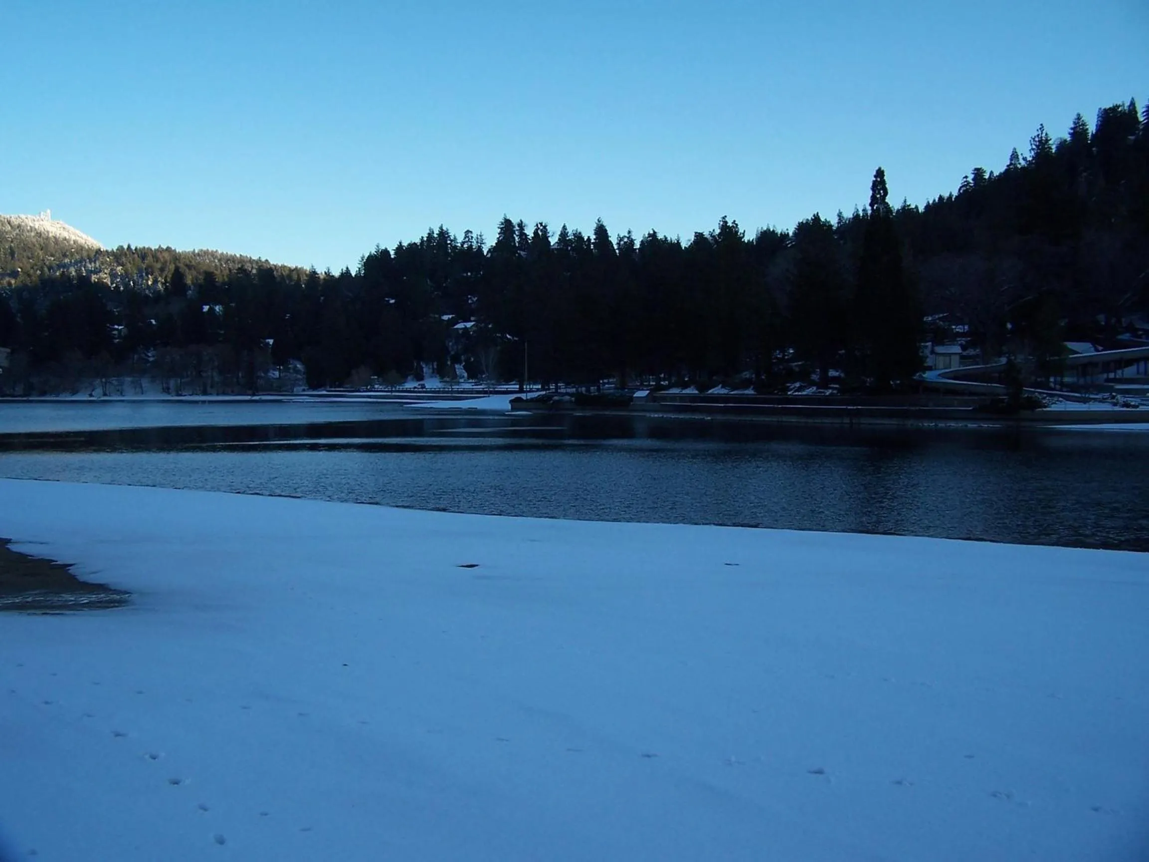 Winter in The North Shore Inn