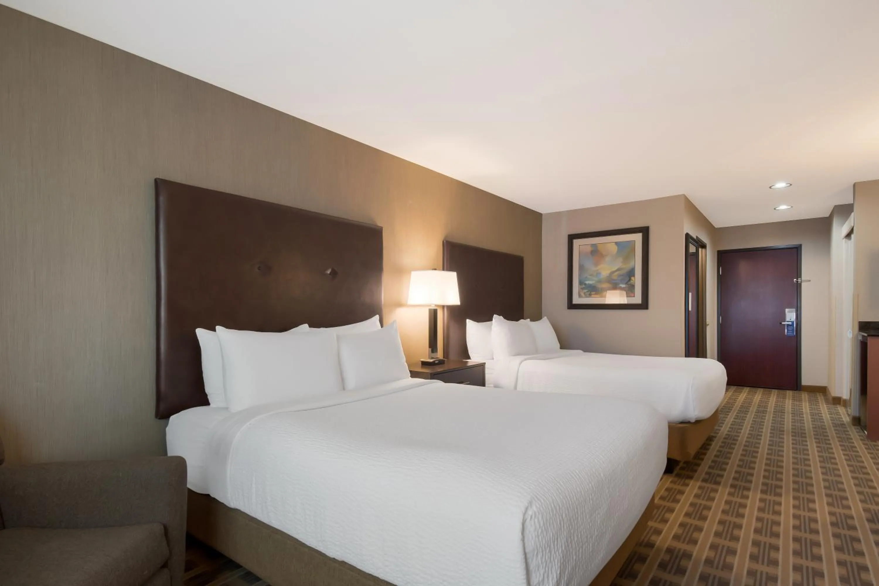 Bedroom, Bed in Best Western University Inn and Suites