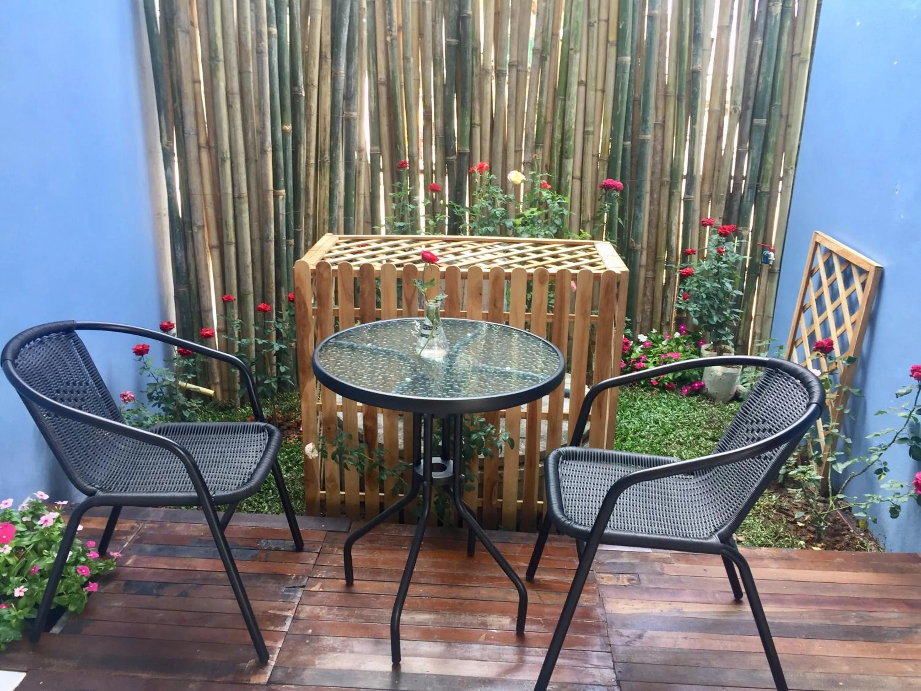 Restaurant/places to eat in DE ROSE Hotel Chiang Mai