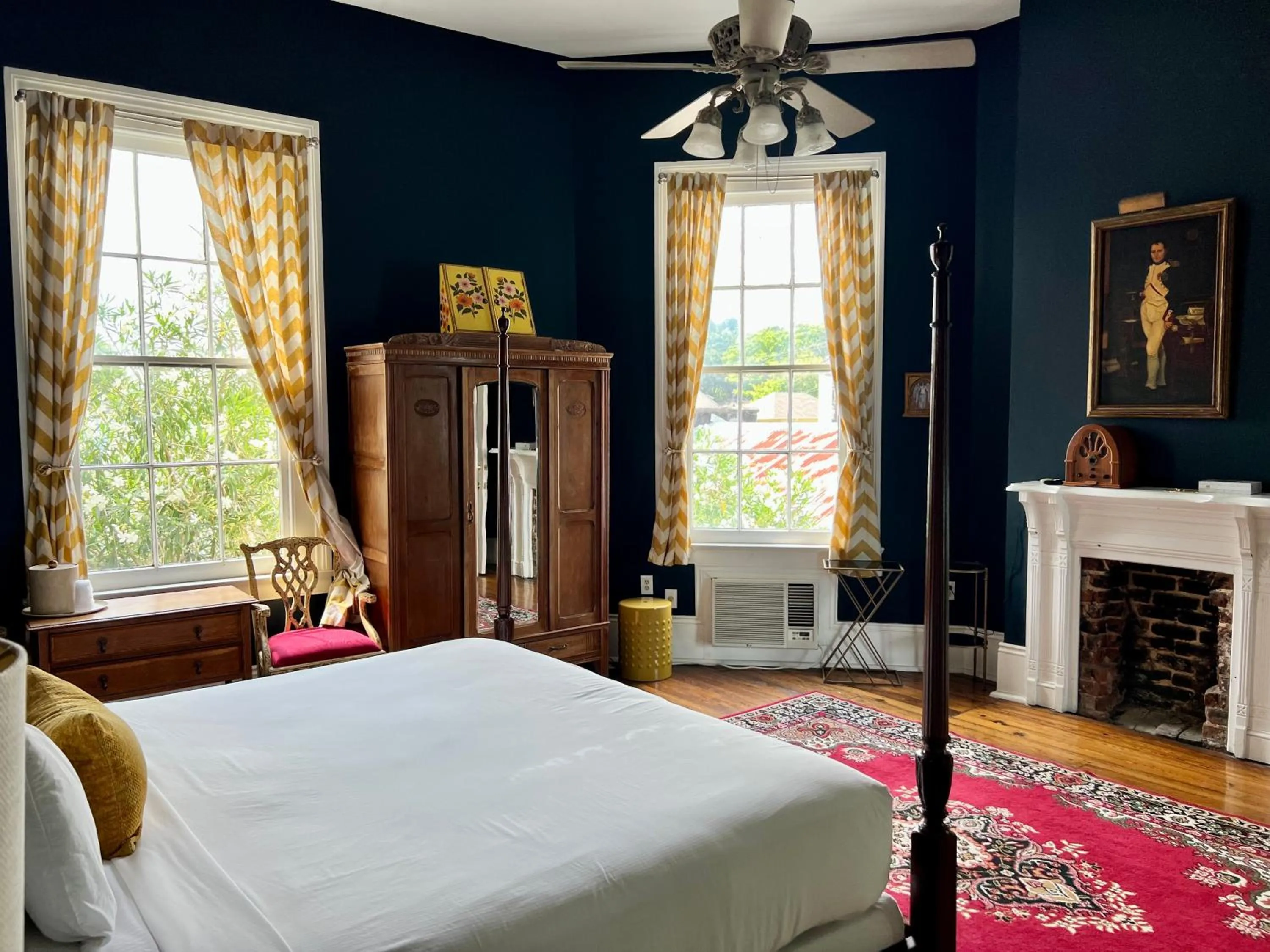 Creole Gardens Guesthouse and Inn