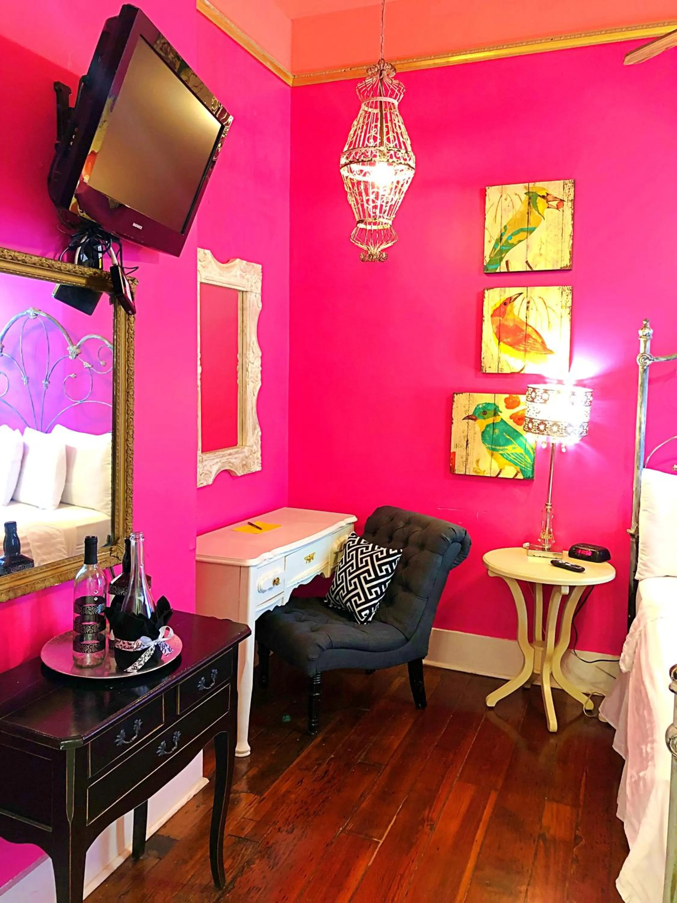 Creole Gardens Guesthouse and Inn