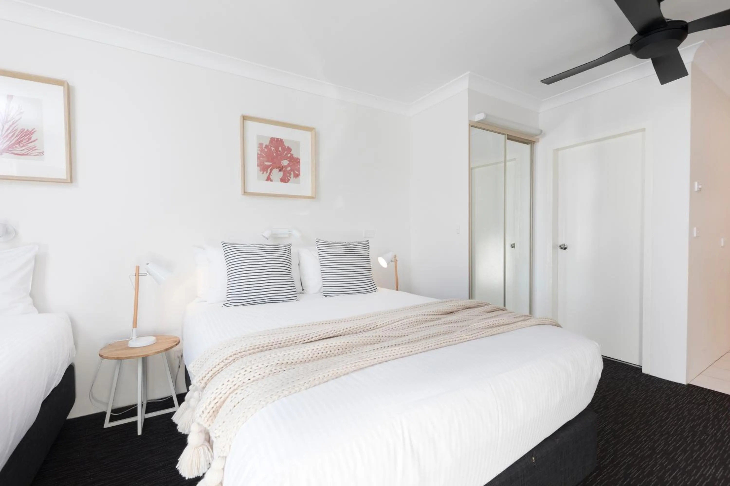 Bathroom, Bed in Hotel Forster