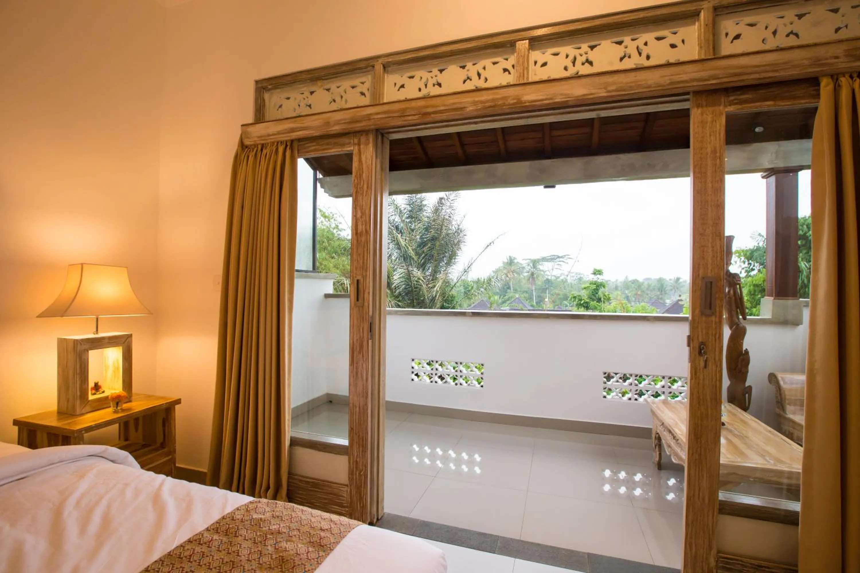 Property logo or sign, Bed in Pondok Permata Homestay