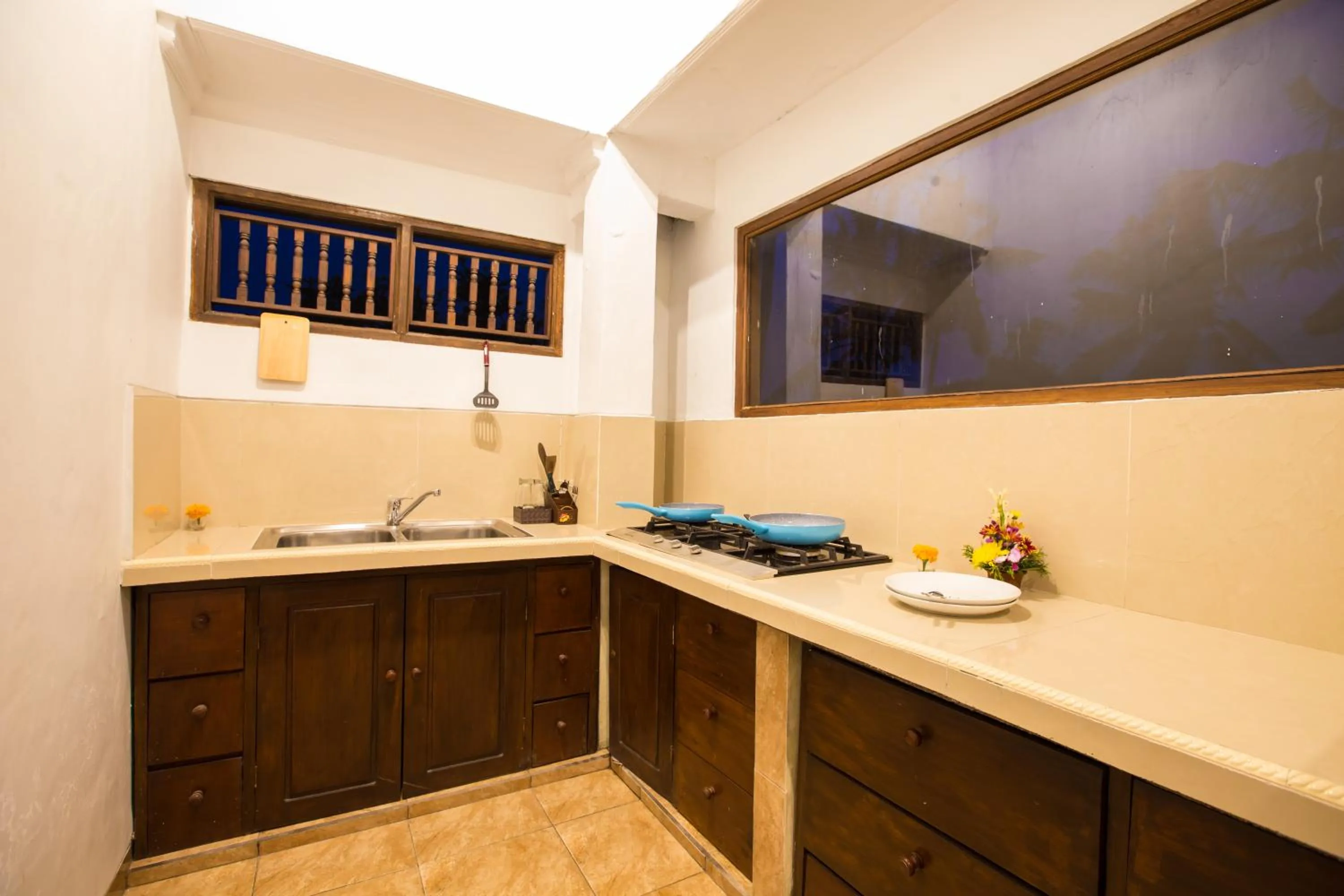Kitchen or kitchenette in Pondok Permata Homestay