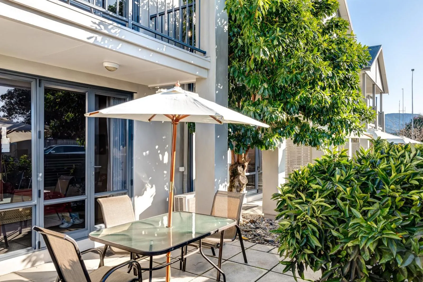 Patio in Nautilus Lodge Motel