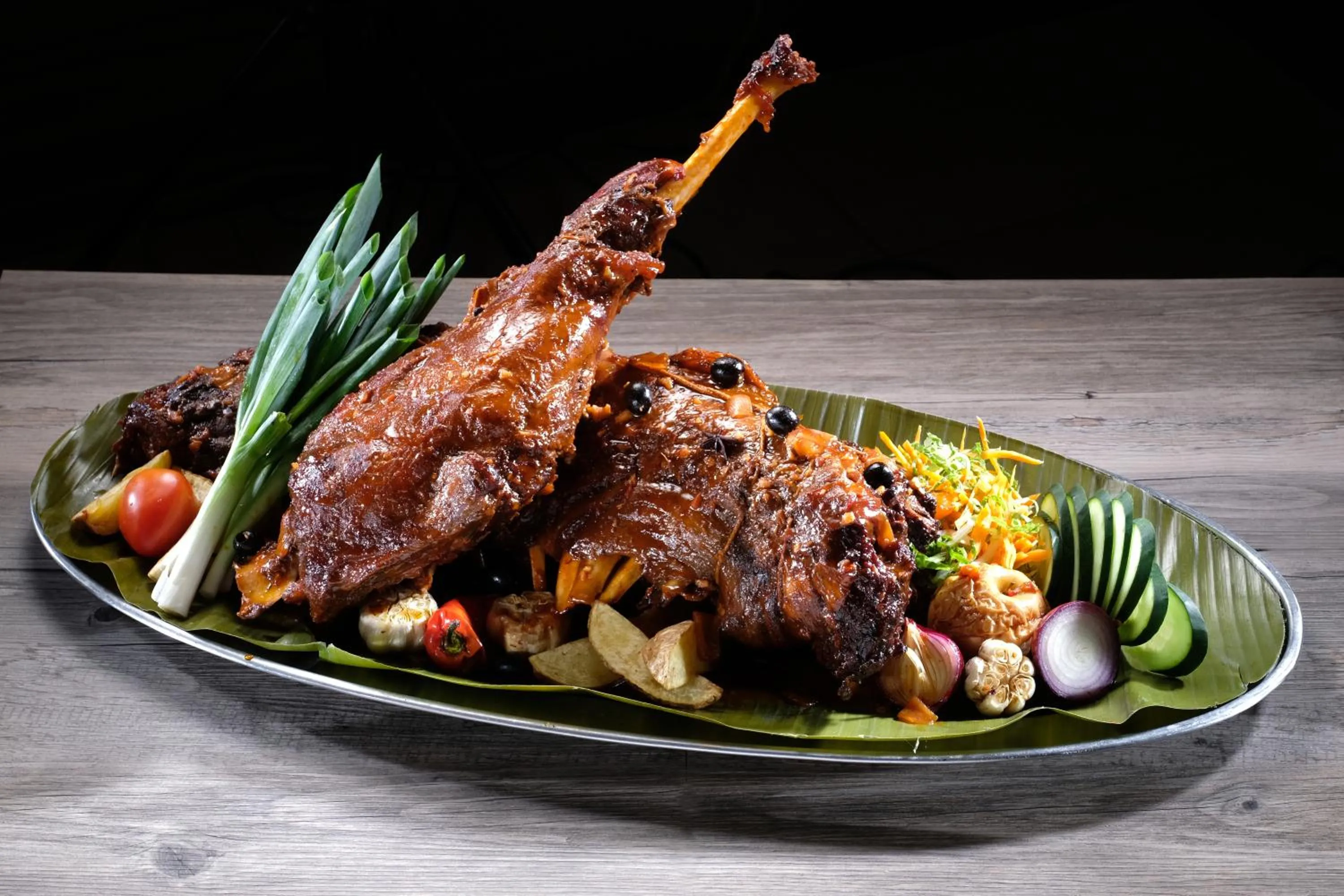 Food in Golden Prince Hotel & Suites