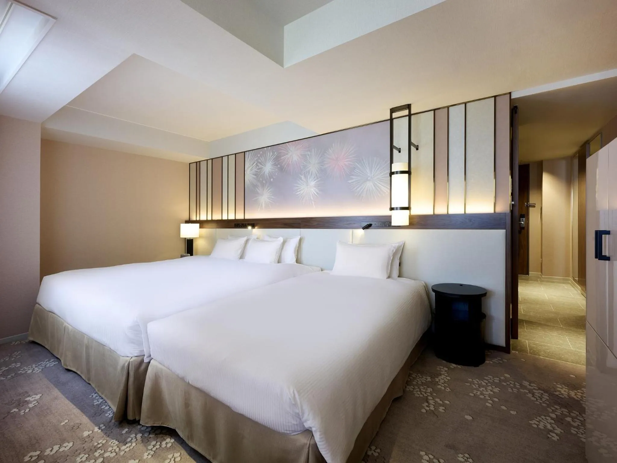 Bed in Asakusa View Hotel