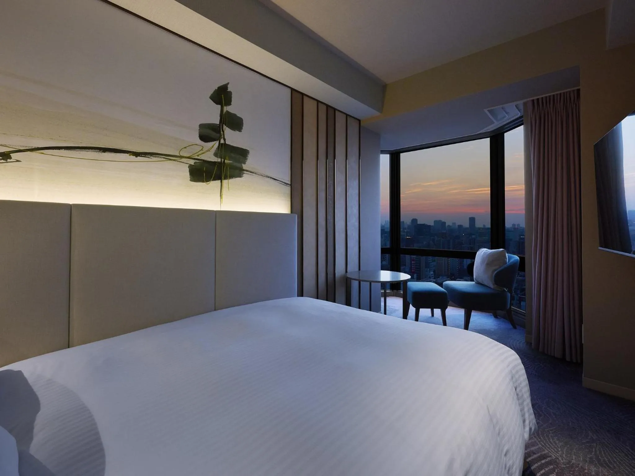 Bed in Asakusa View Hotel