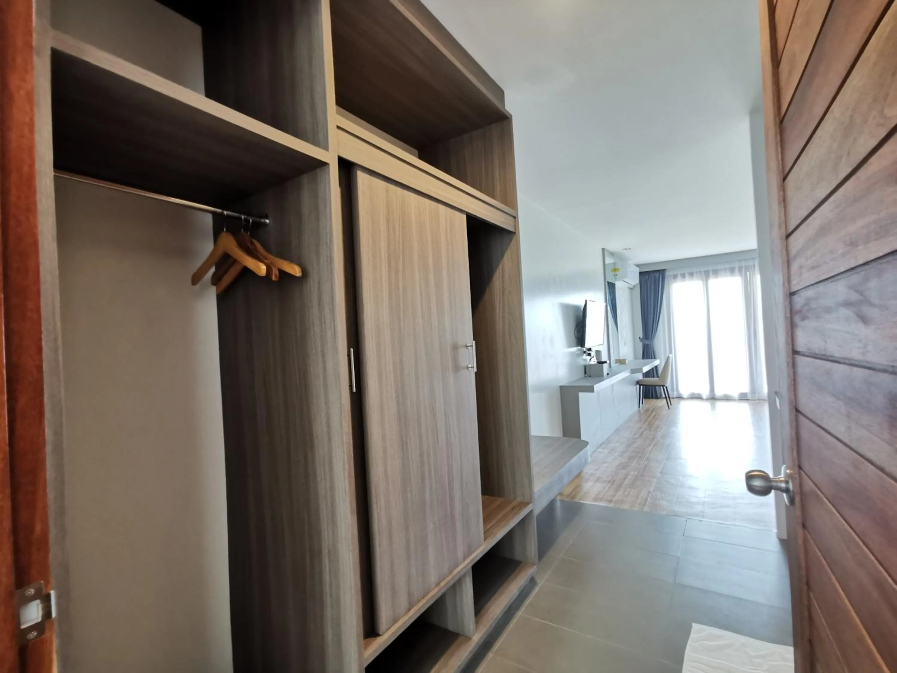 Communal lounge/ TV room in Nana Beach Hotel & Resort