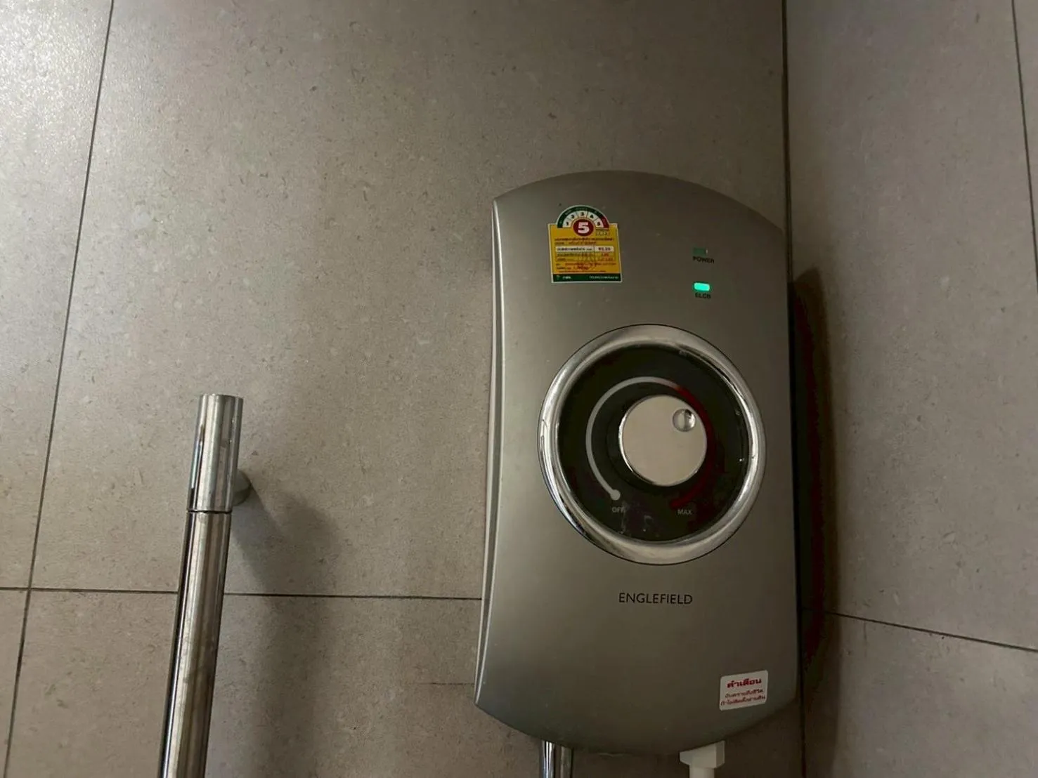 Shower in Loft2s Chiang Mai