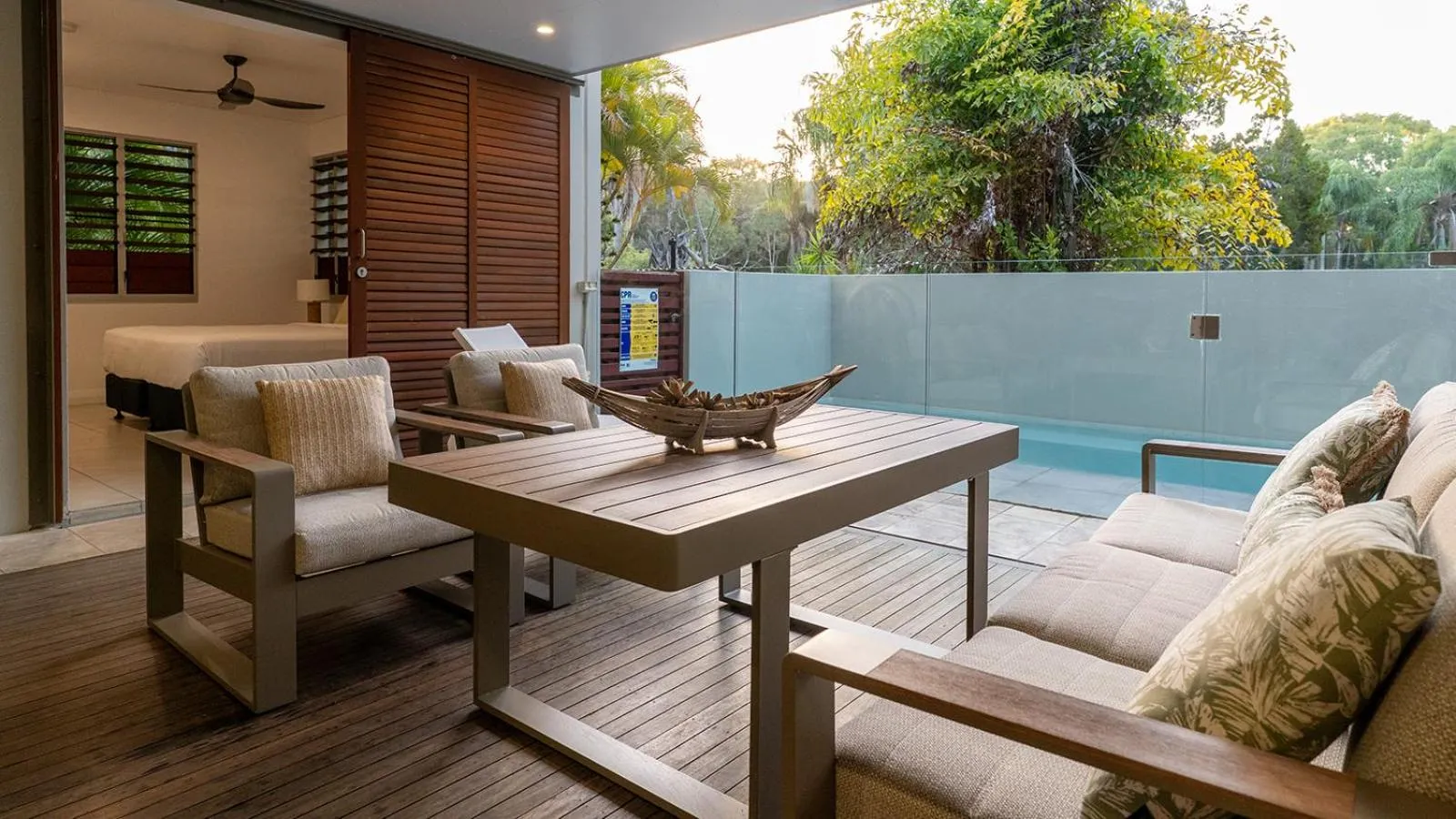 Balcony/Terrace in Sandcastles 1770 Motel & Resort