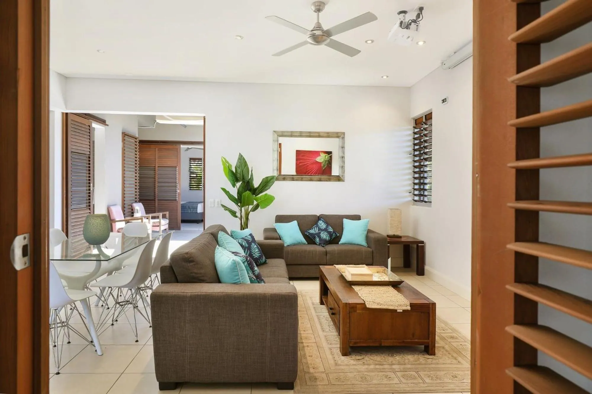 Living room in Sandcastles 1770 Motel & Resort