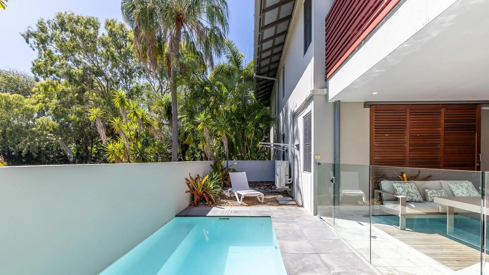 Balcony/Terrace in Sandcastles 1770 Motel & Resort