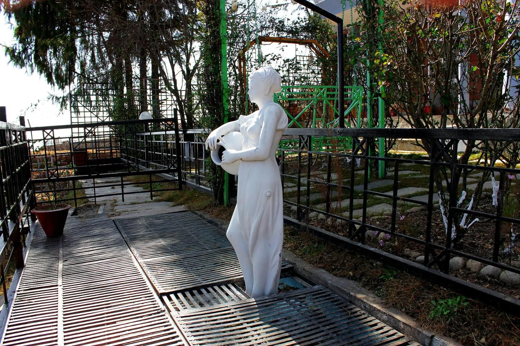 Garden in Snow King Retreat - The Heaven