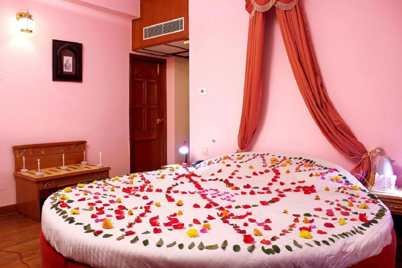 Bed in Snow King Retreat - The Heaven