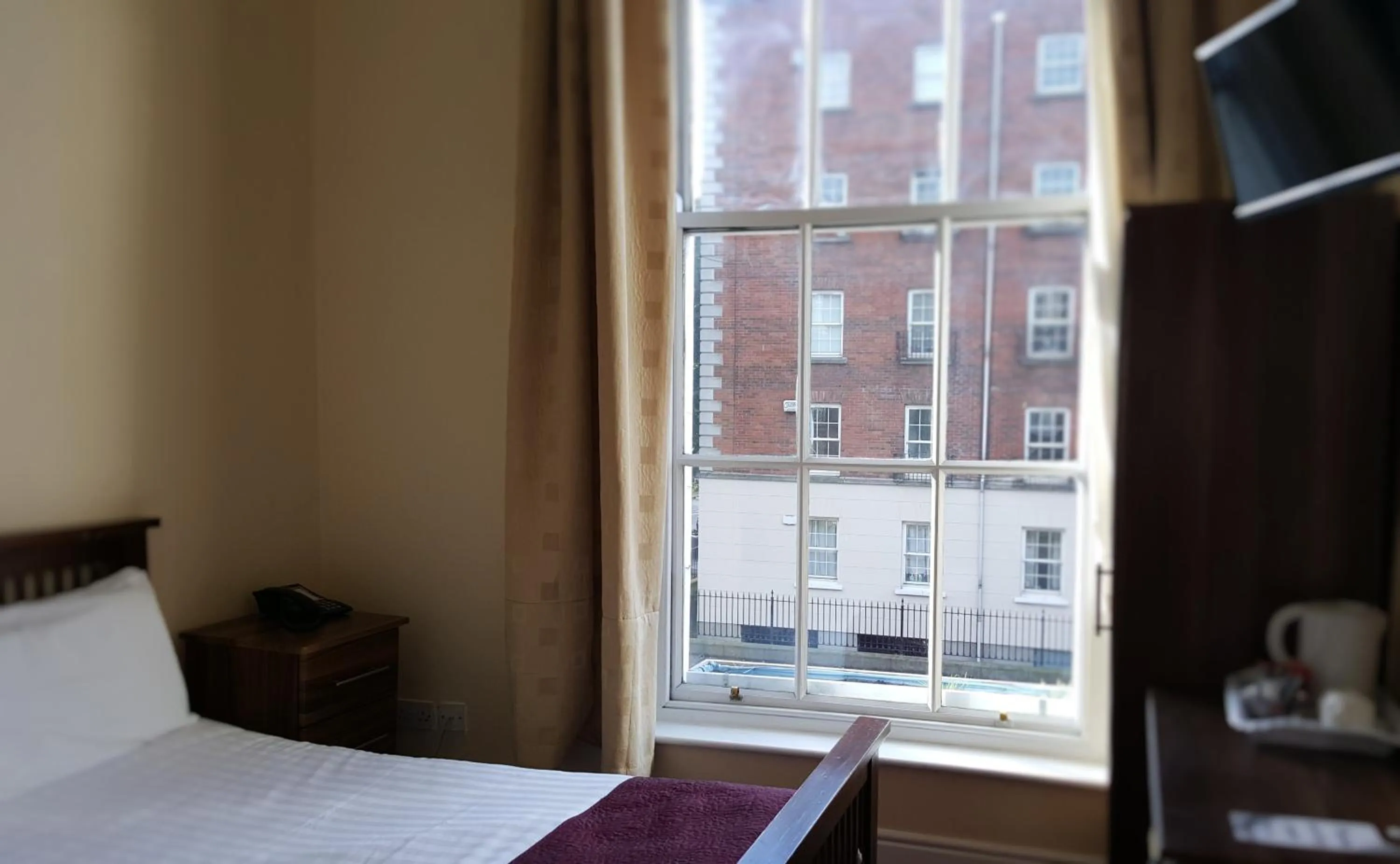 Bedroom in Hazelbrook House B&B