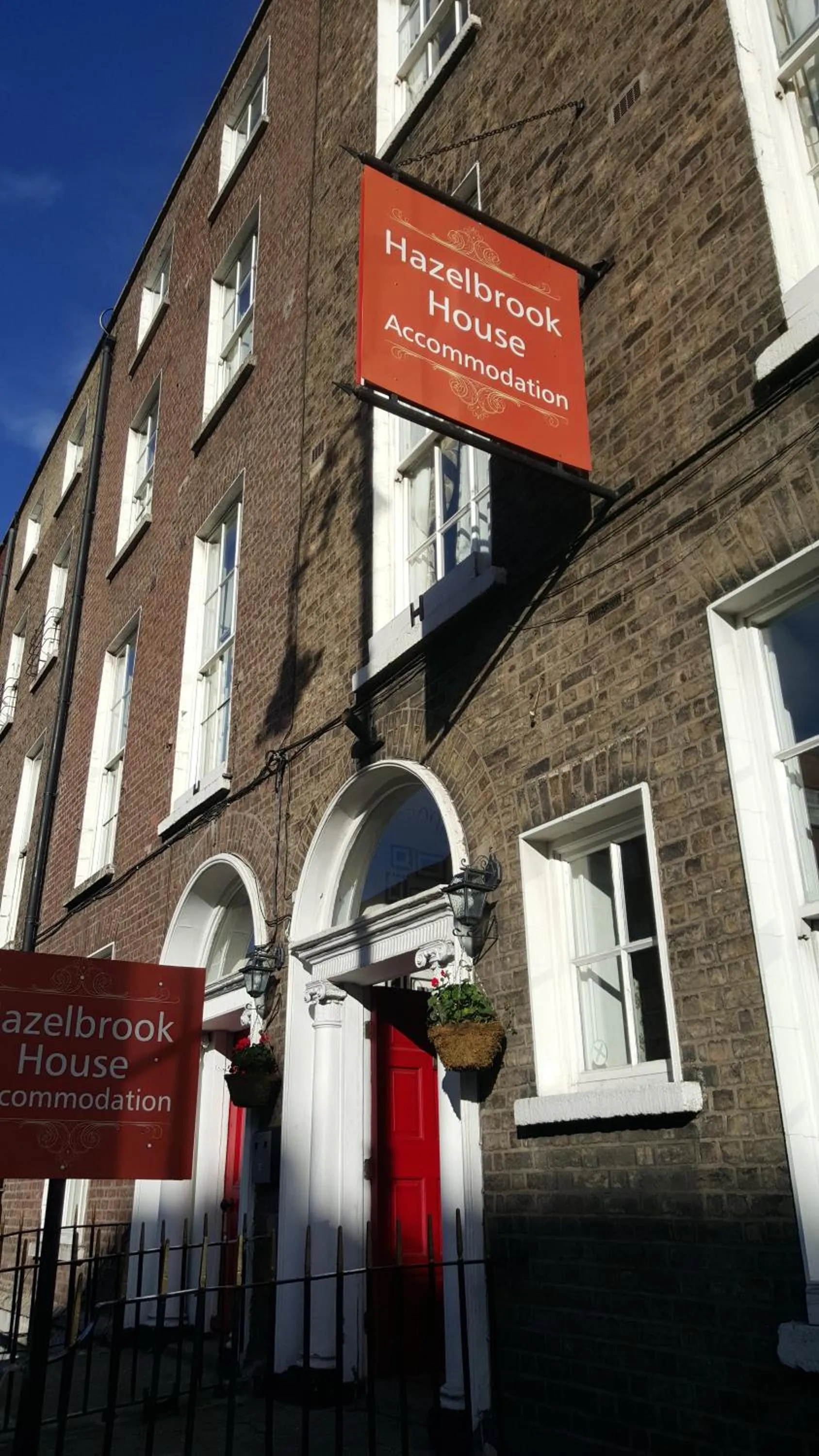Facade/entrance in Hazelbrook House B&B