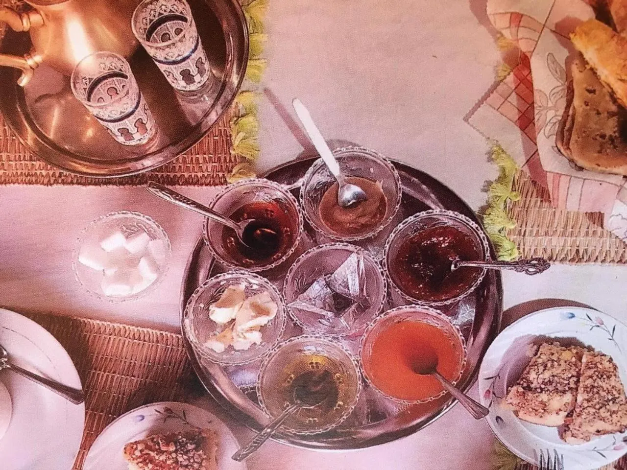 Food in Hôtel panoramique de la vallée