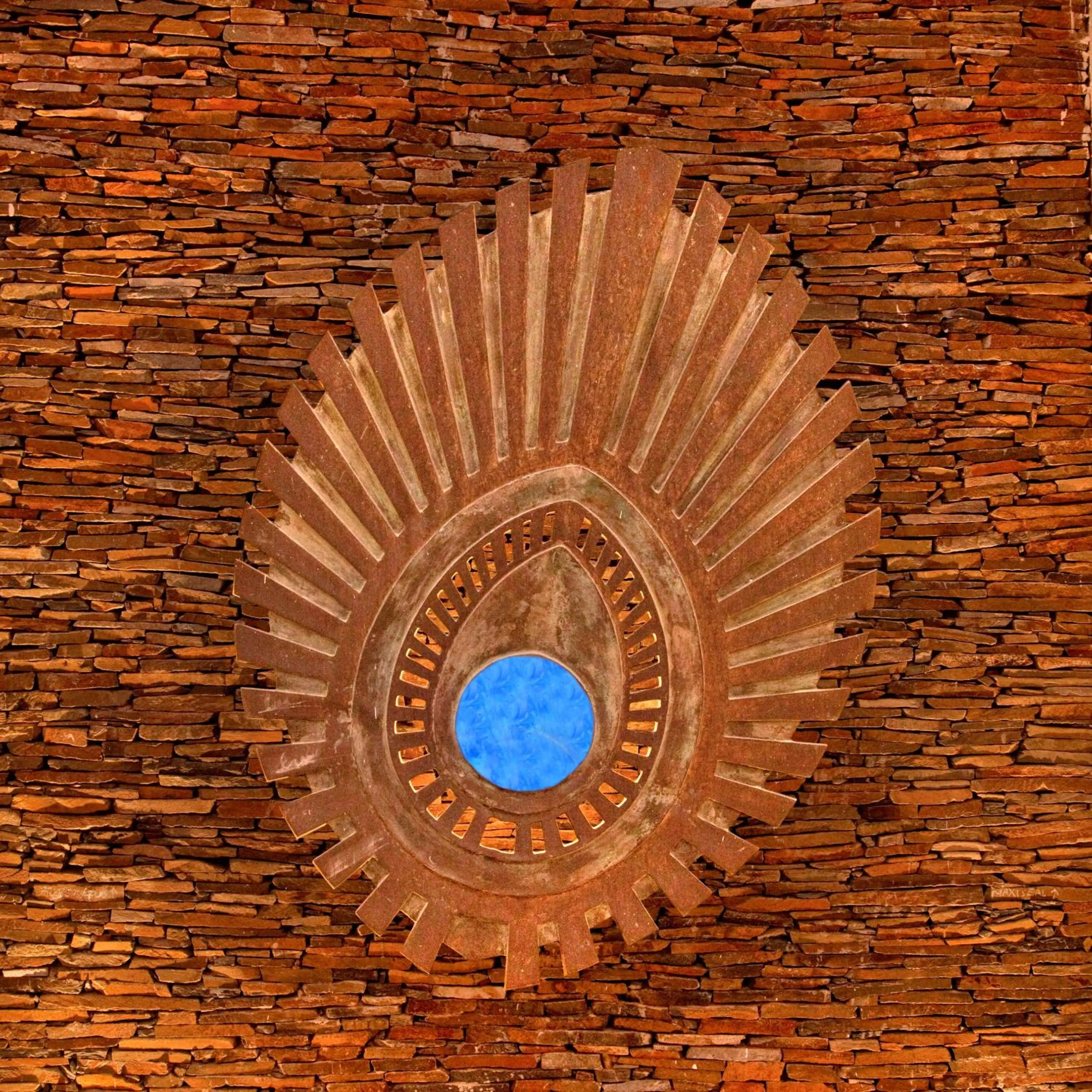 Swimming pool in The Leela Palace Chennai