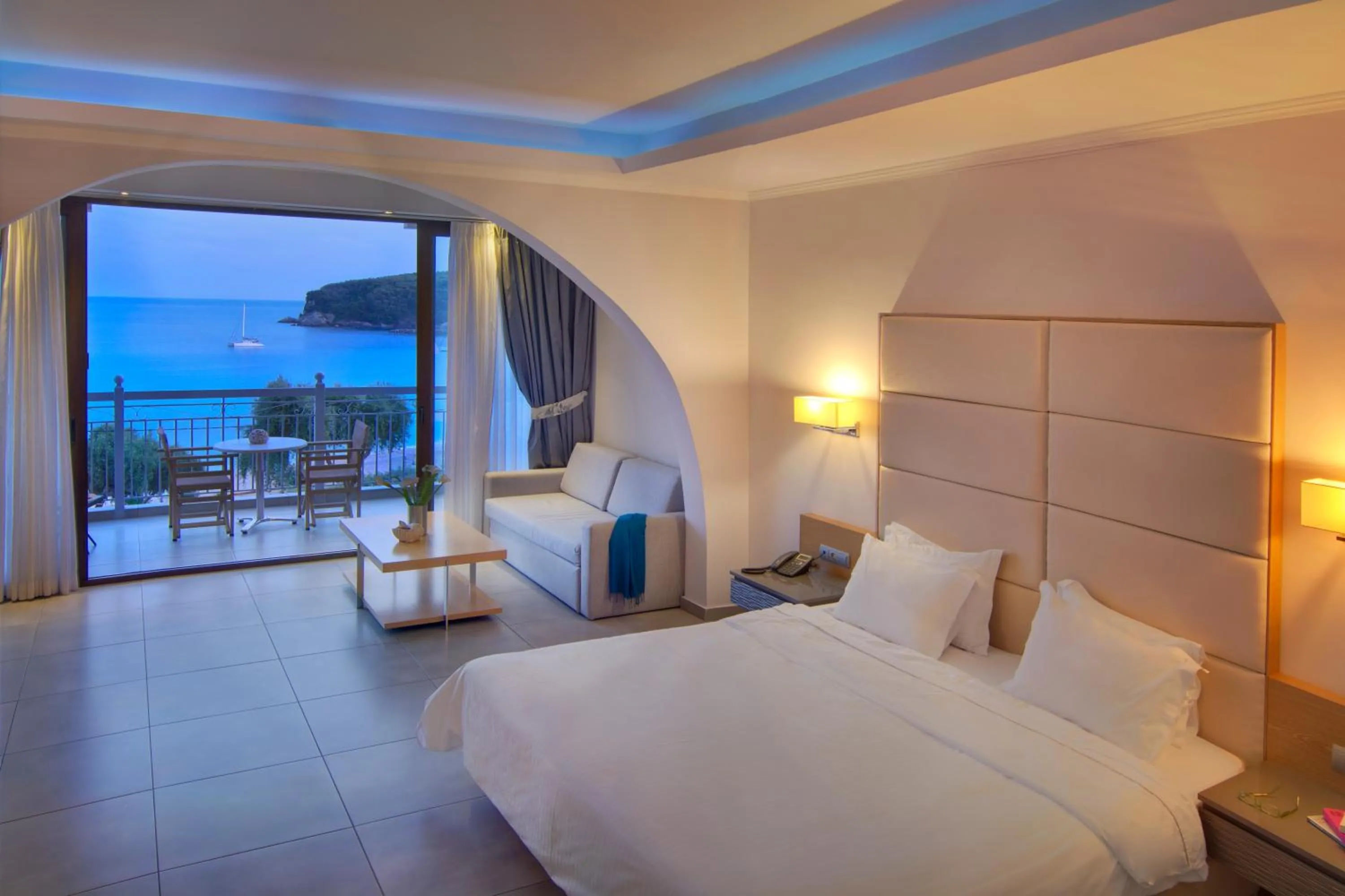 Summer, Bed in Valtos Beach Hotel