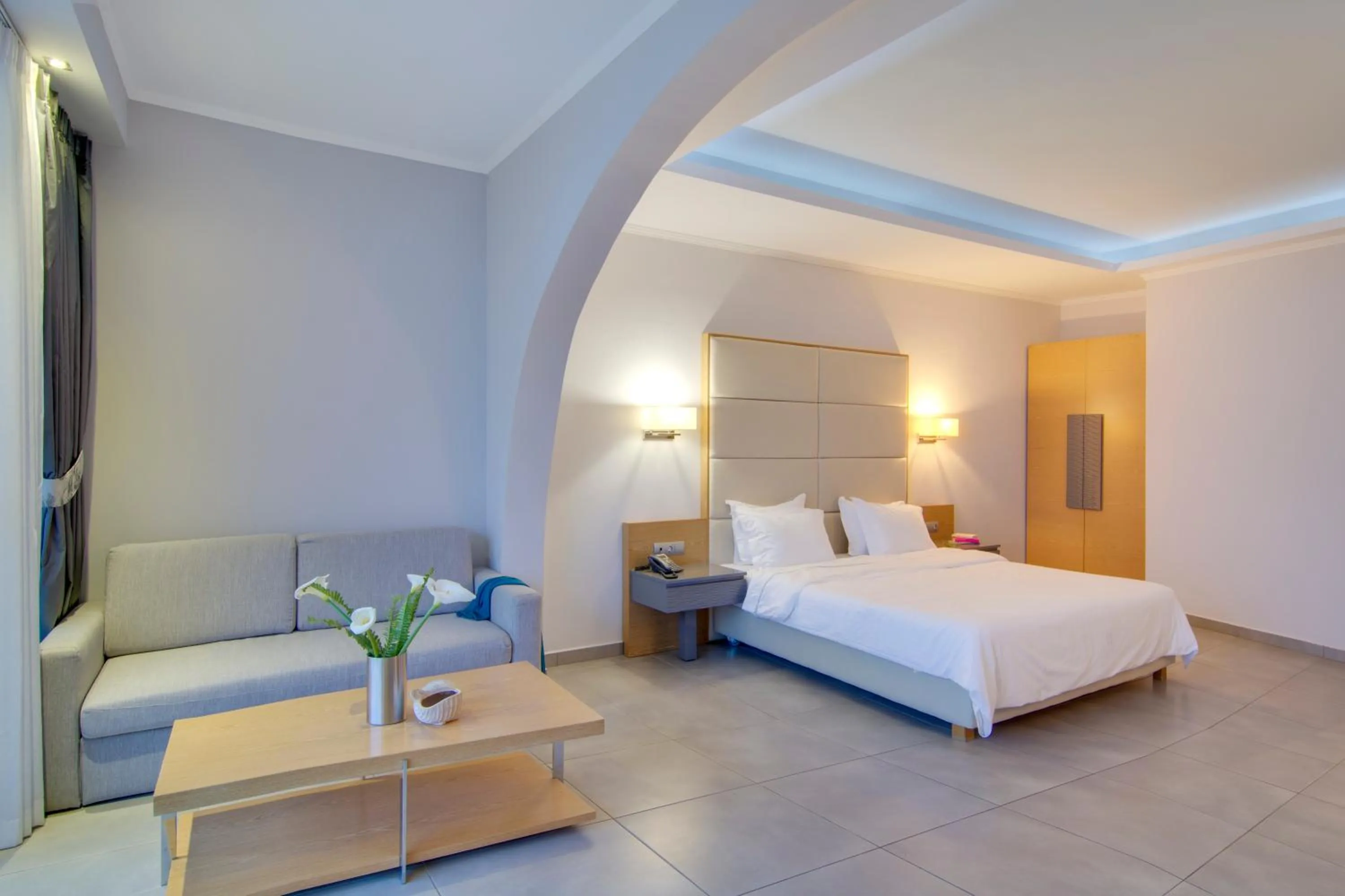 Seating area, Bed in Valtos Beach Hotel