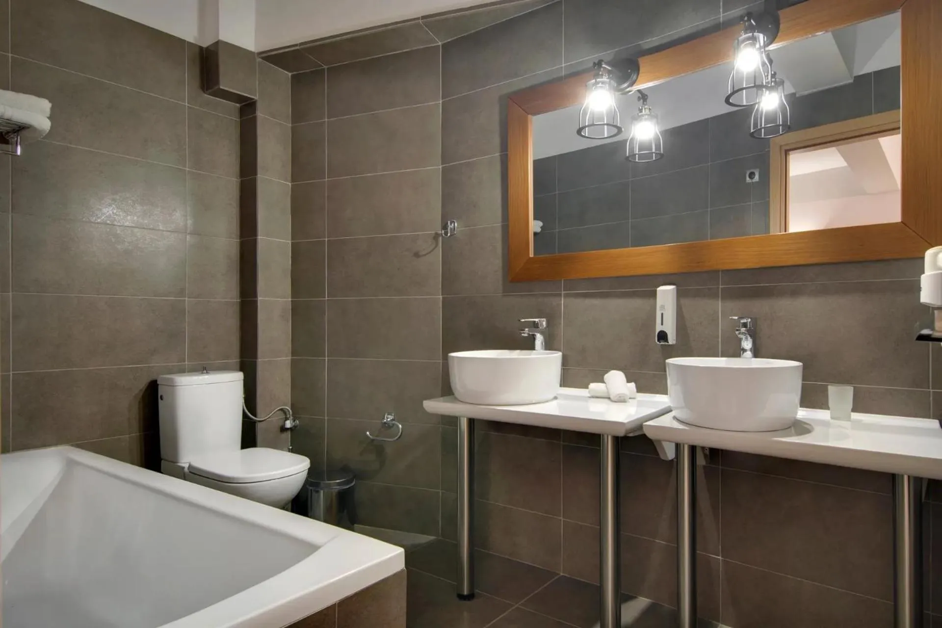 Bathroom in Valtos Beach Hotel