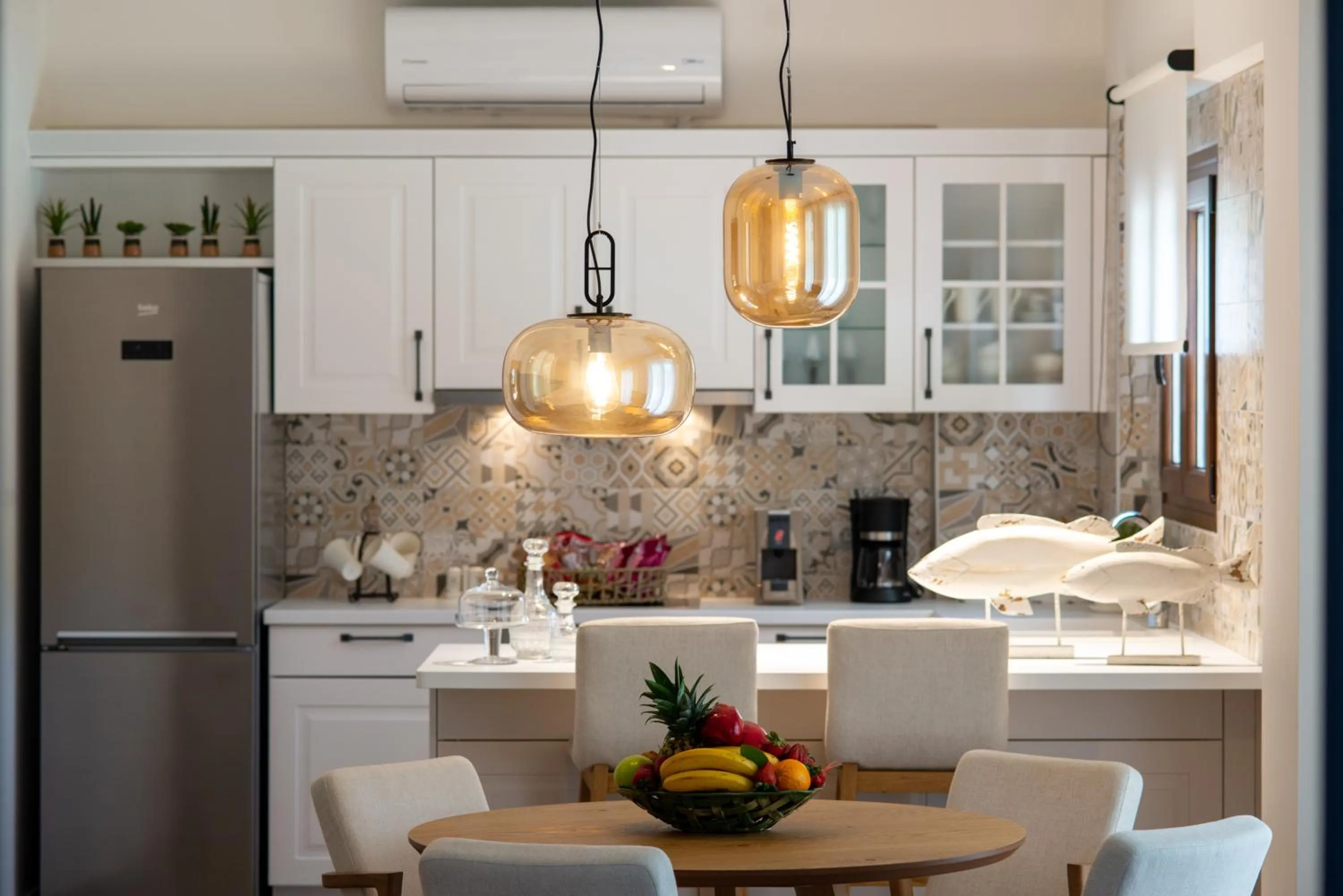 Kitchen or kitchenette in Valtos Beach Hotel