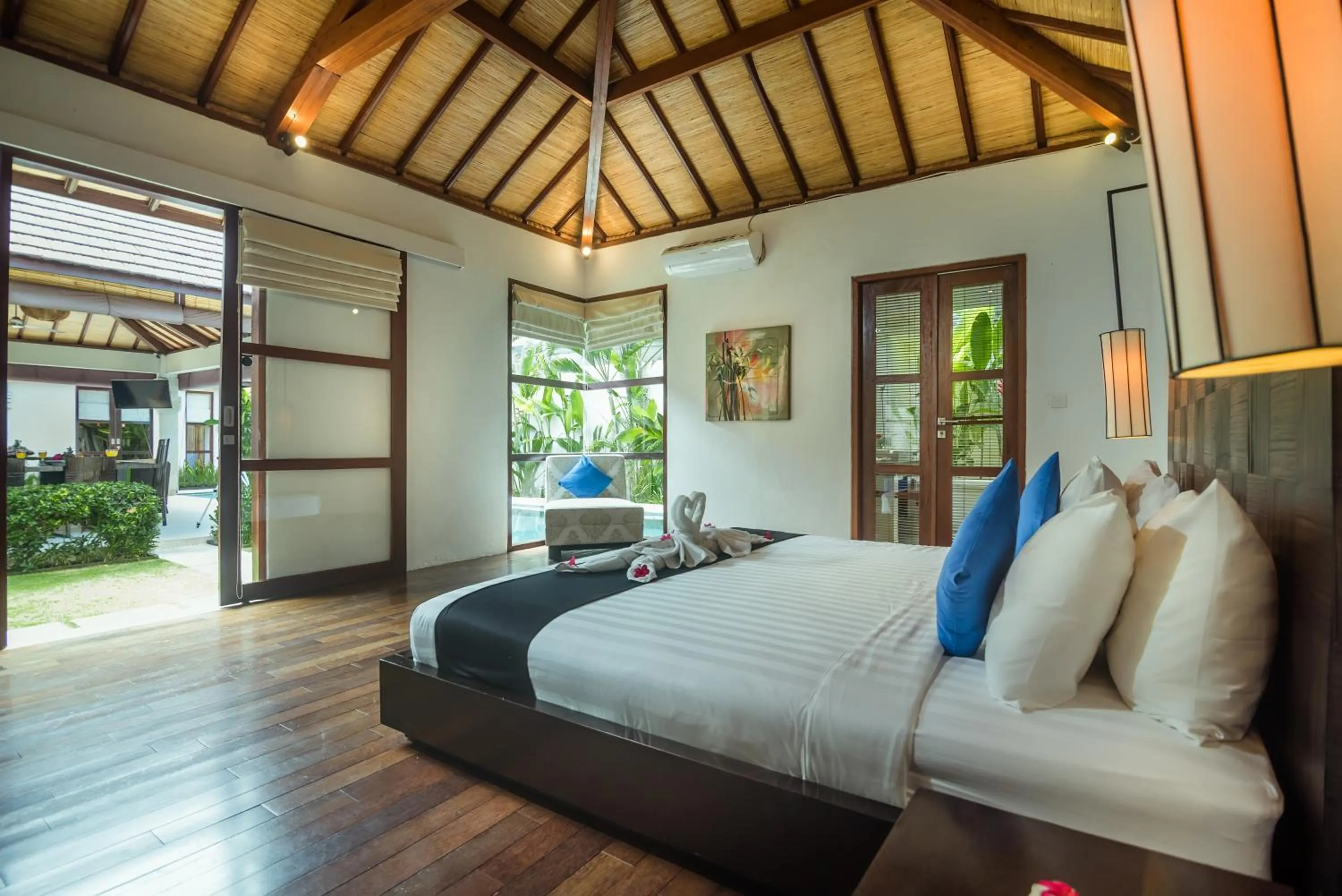Photo of the whole room, Bed in Arama Riverside 5 Bedrooms by Villas Direct Bali