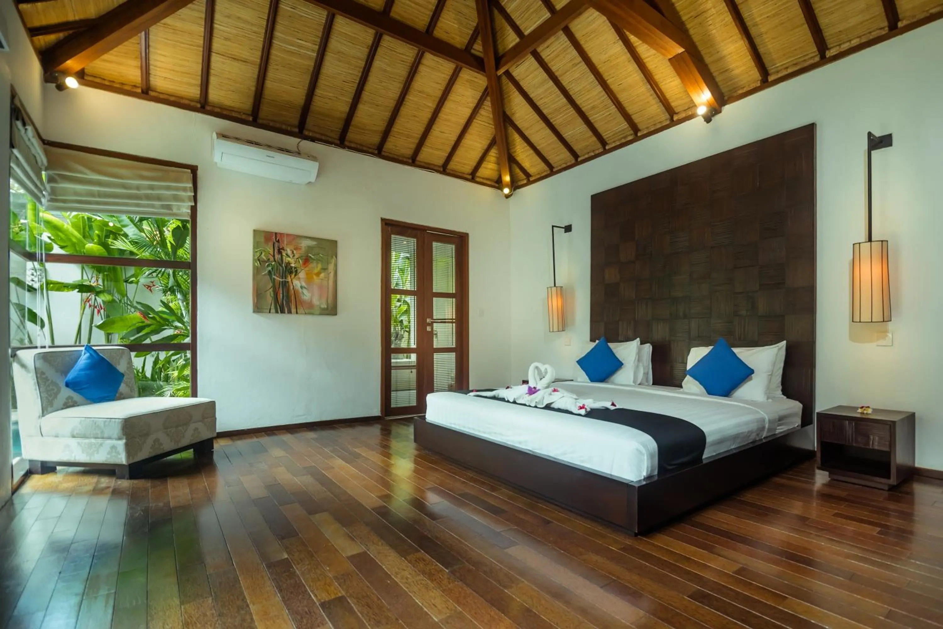 Photo of the whole room, Bed in Arama Riverside 5 Bedrooms by Villas Direct Bali