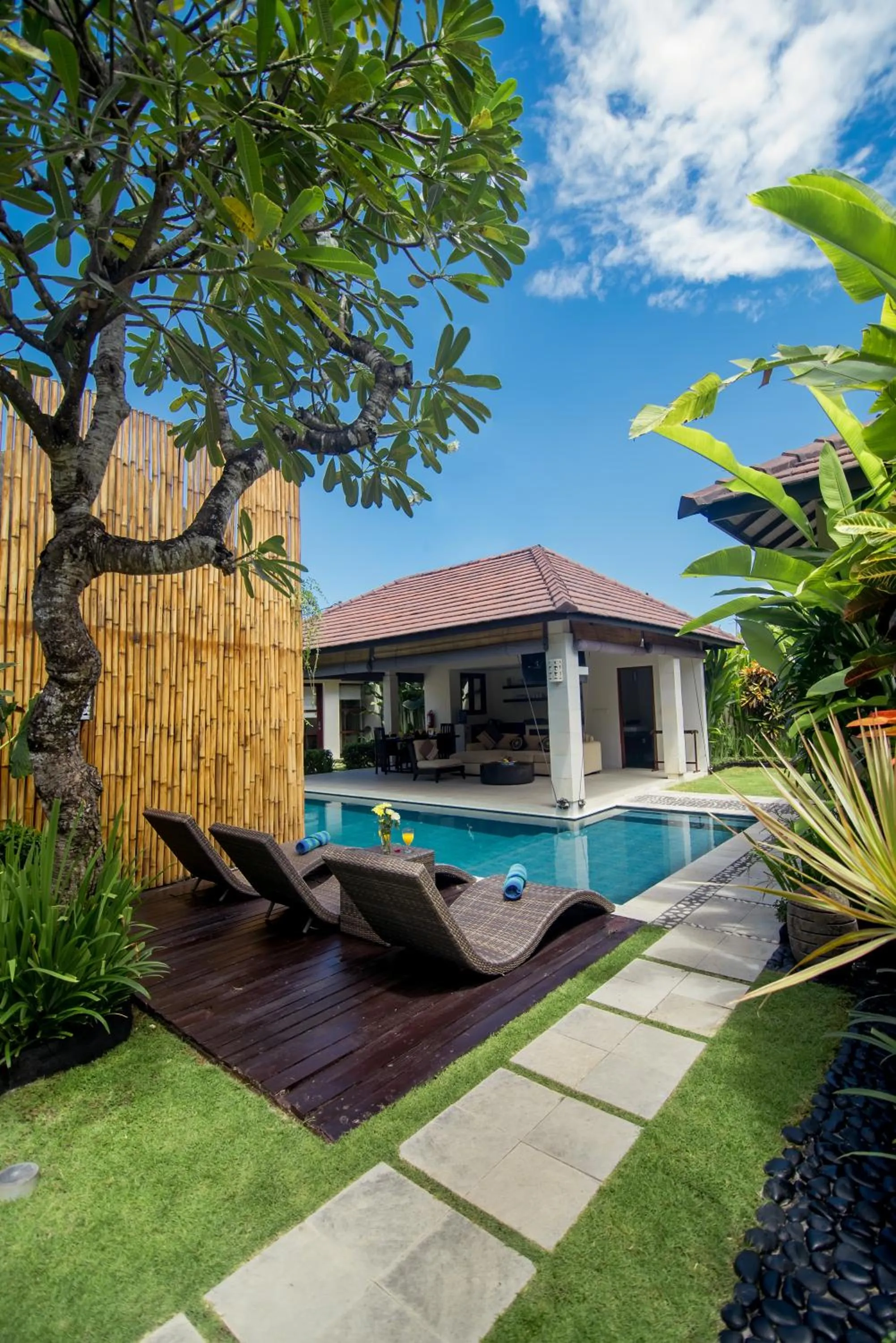 Swimming pool in Arama Riverside 5 Bedrooms by Villas Direct Bali