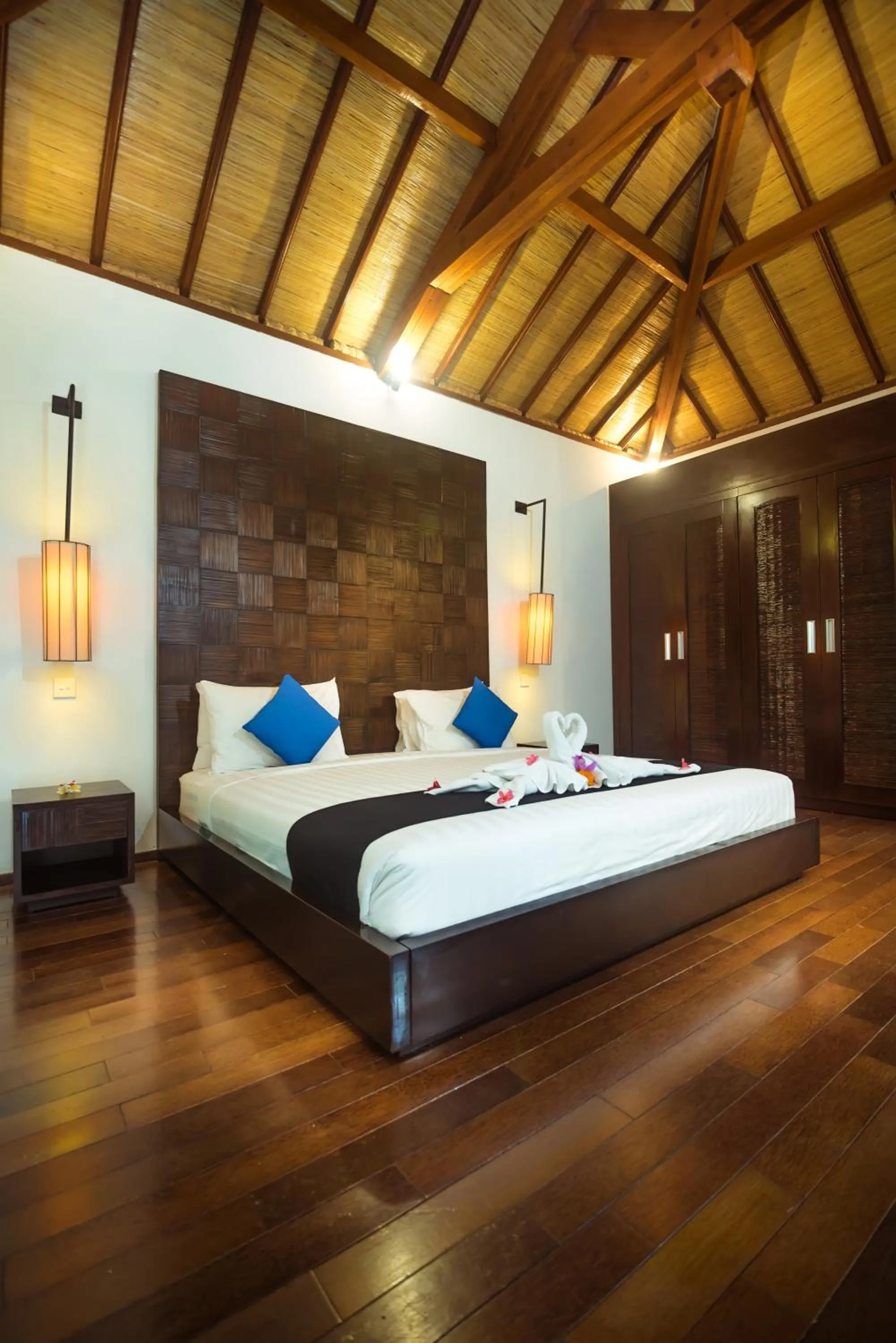 Photo of the whole room, Bed in Arama Riverside 5 Bedrooms by Villas Direct Bali