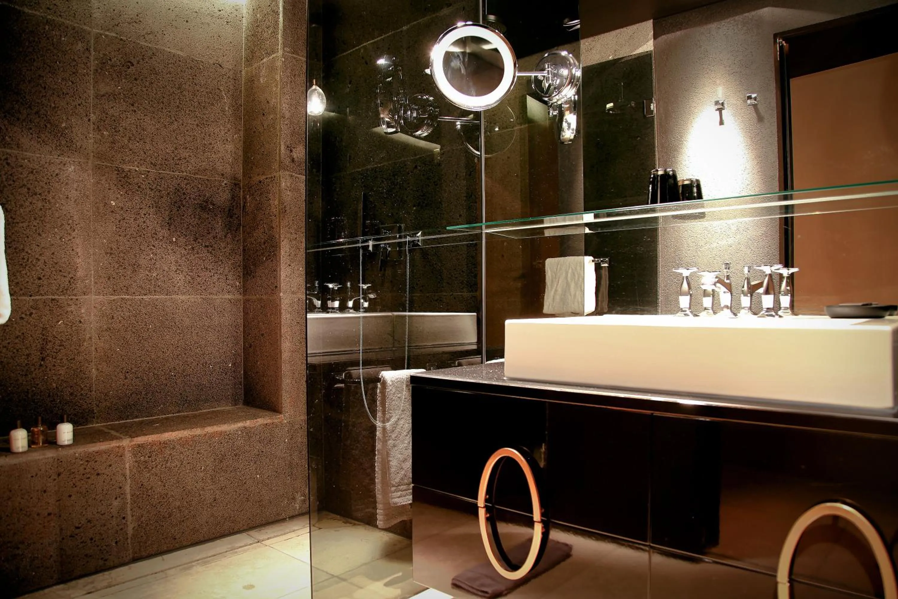 Shower in Hotel Zhero – Ischgl/Kappl