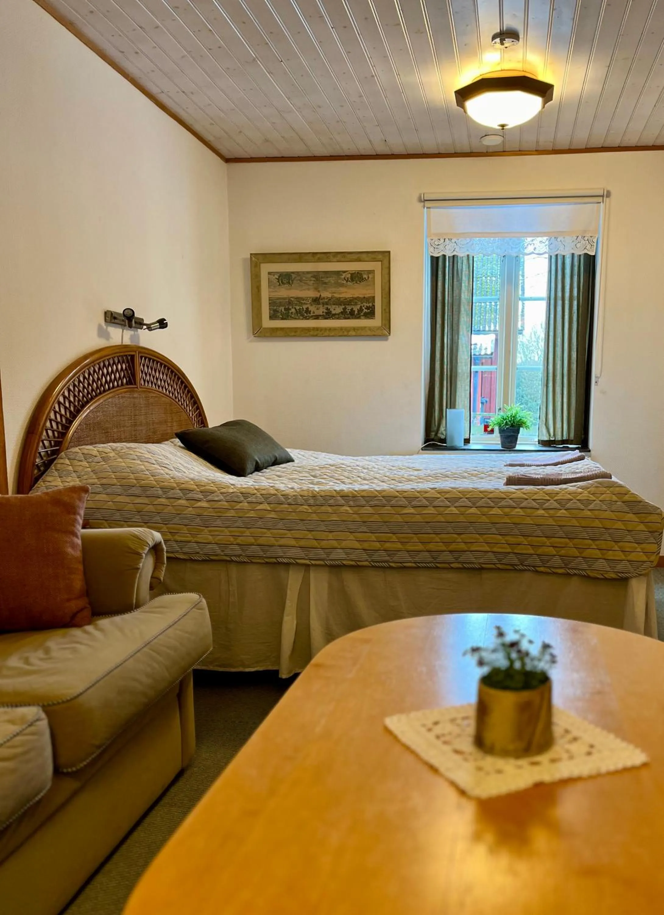 Photo of the whole room, Bed in B&B Ströprodukter