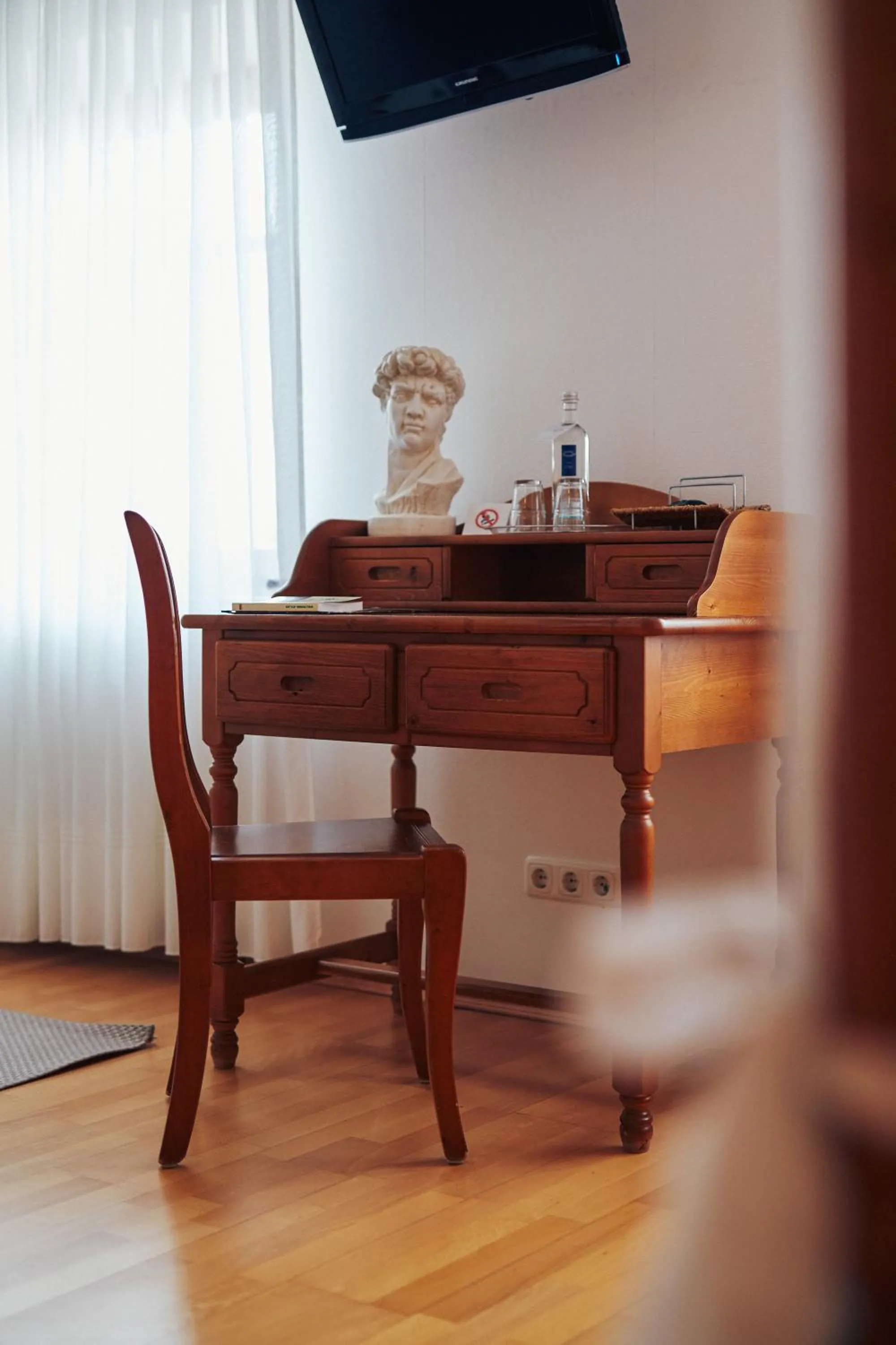 Photo of the whole room in FETZ DAS LORELEY HOTEL