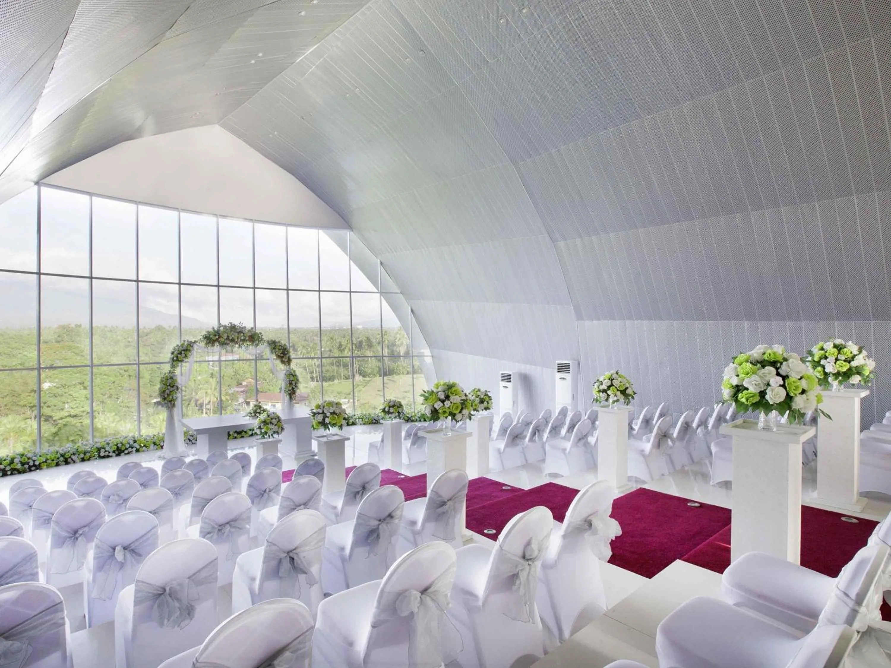 Meeting/conference room in Novotel Manado Golf Resort & Convention Center