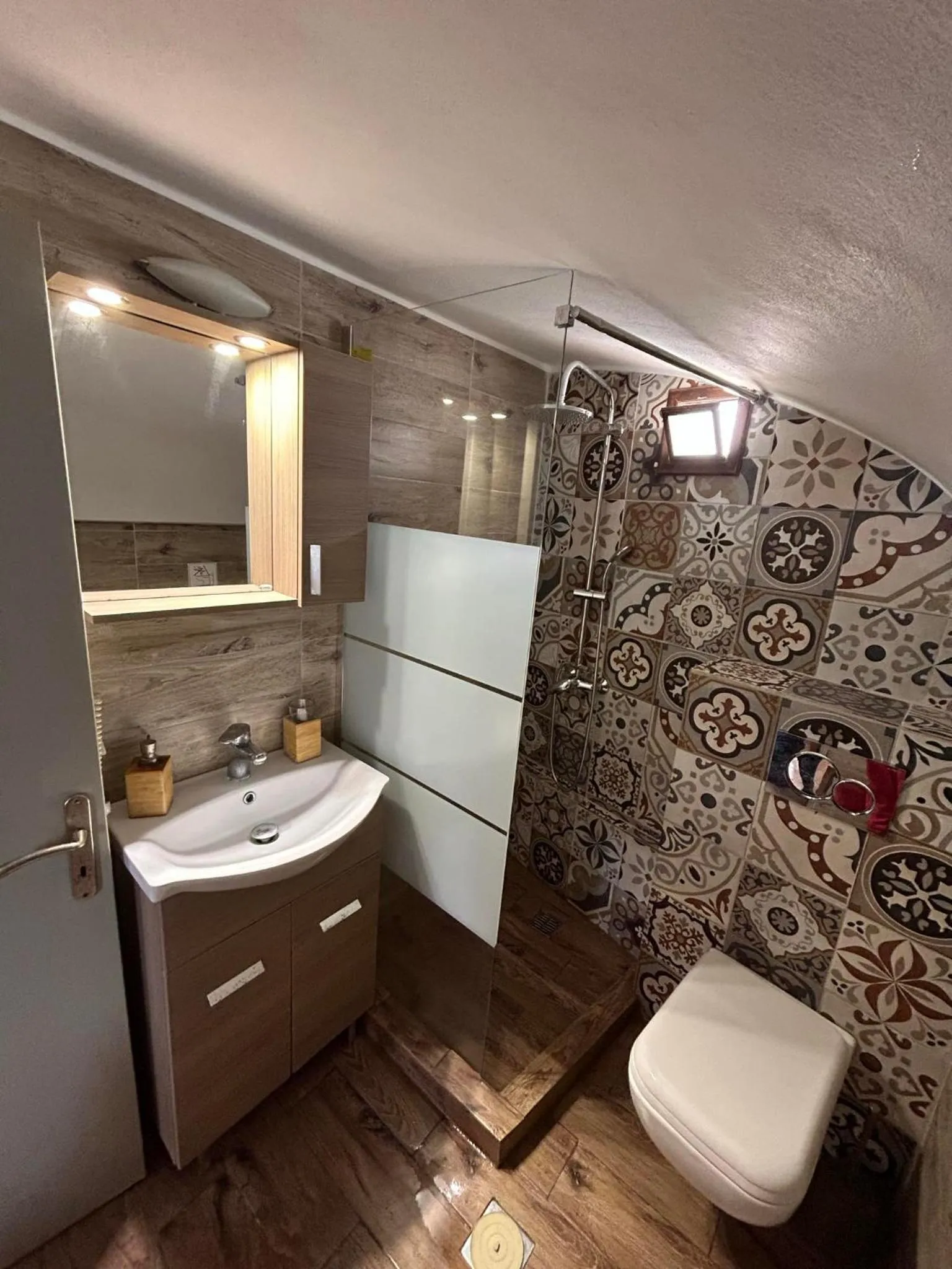 Shower in Villa Markos