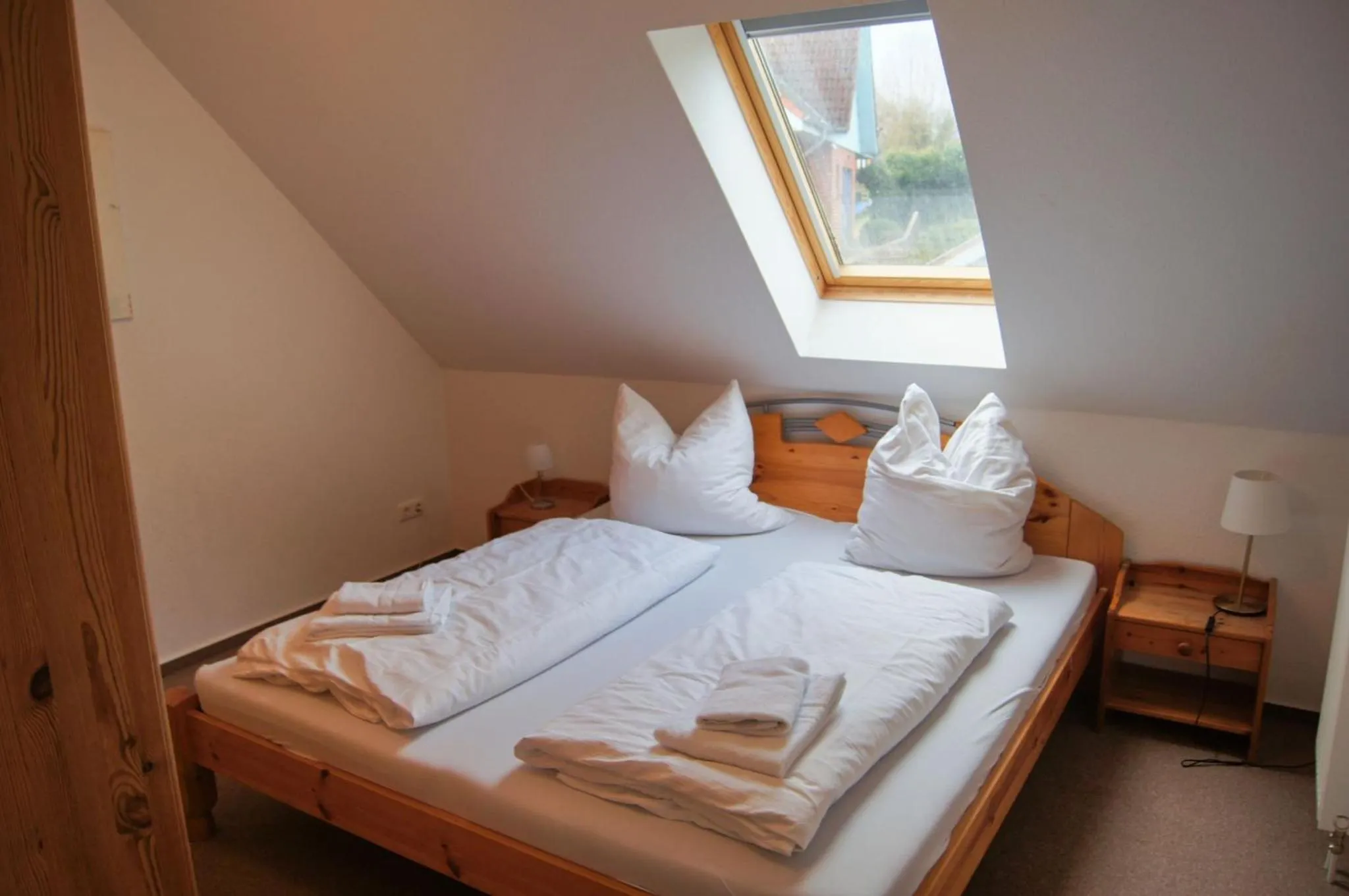 Photo of the whole room, Bed in Nobis Krug