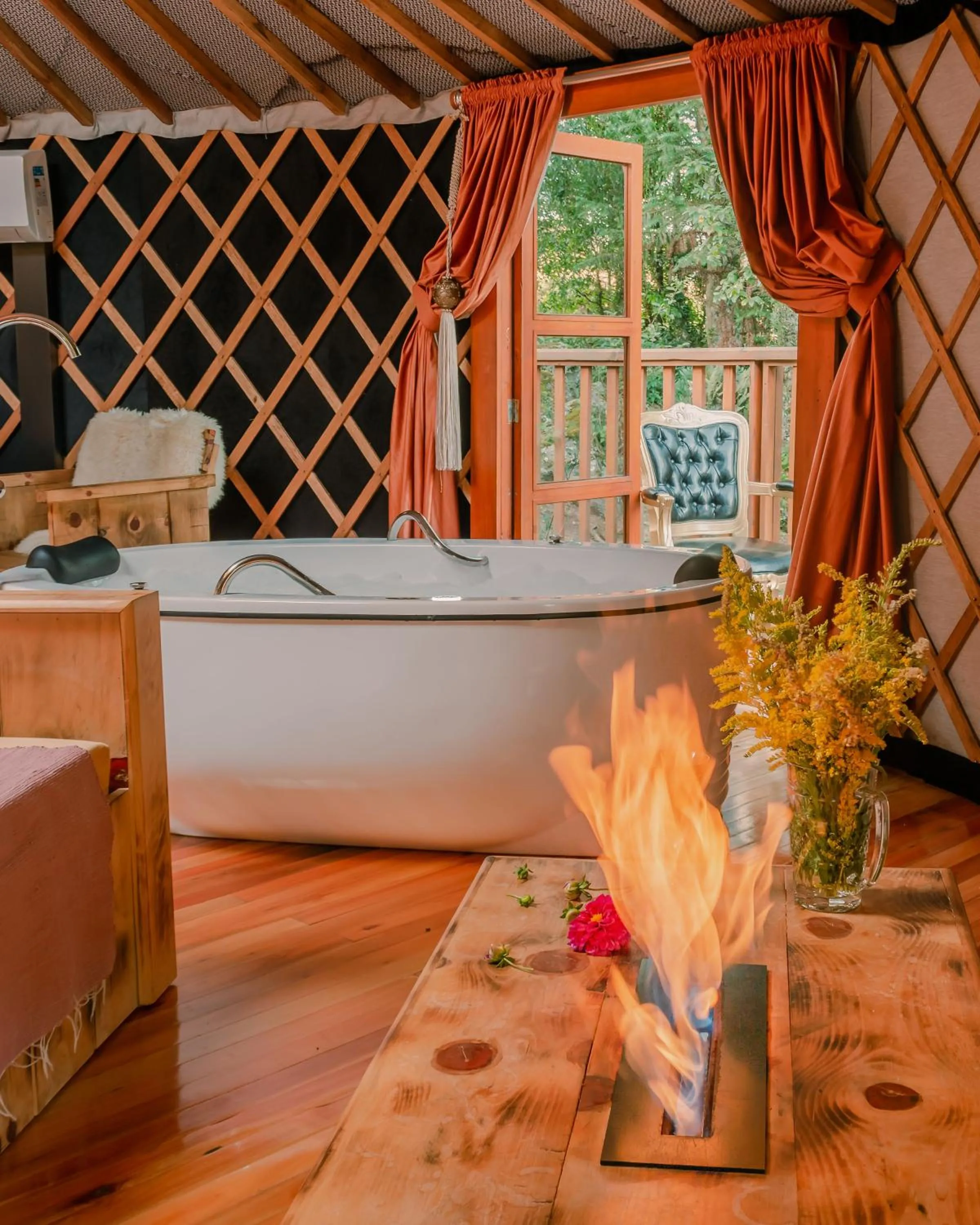 Solar do Oriente - Yurt Ecovillage