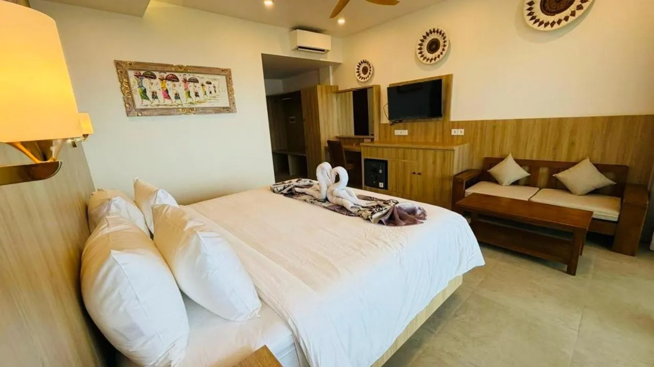Executive Suite in Solaluna Beach Homestay