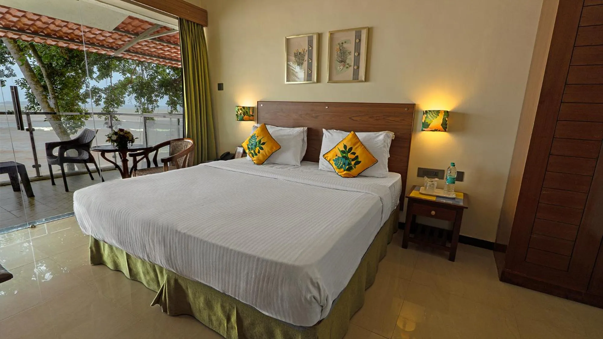 Bed in Bambolim Beach Resort
