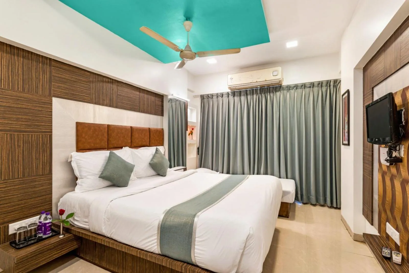 Bed in Retreat Heritage