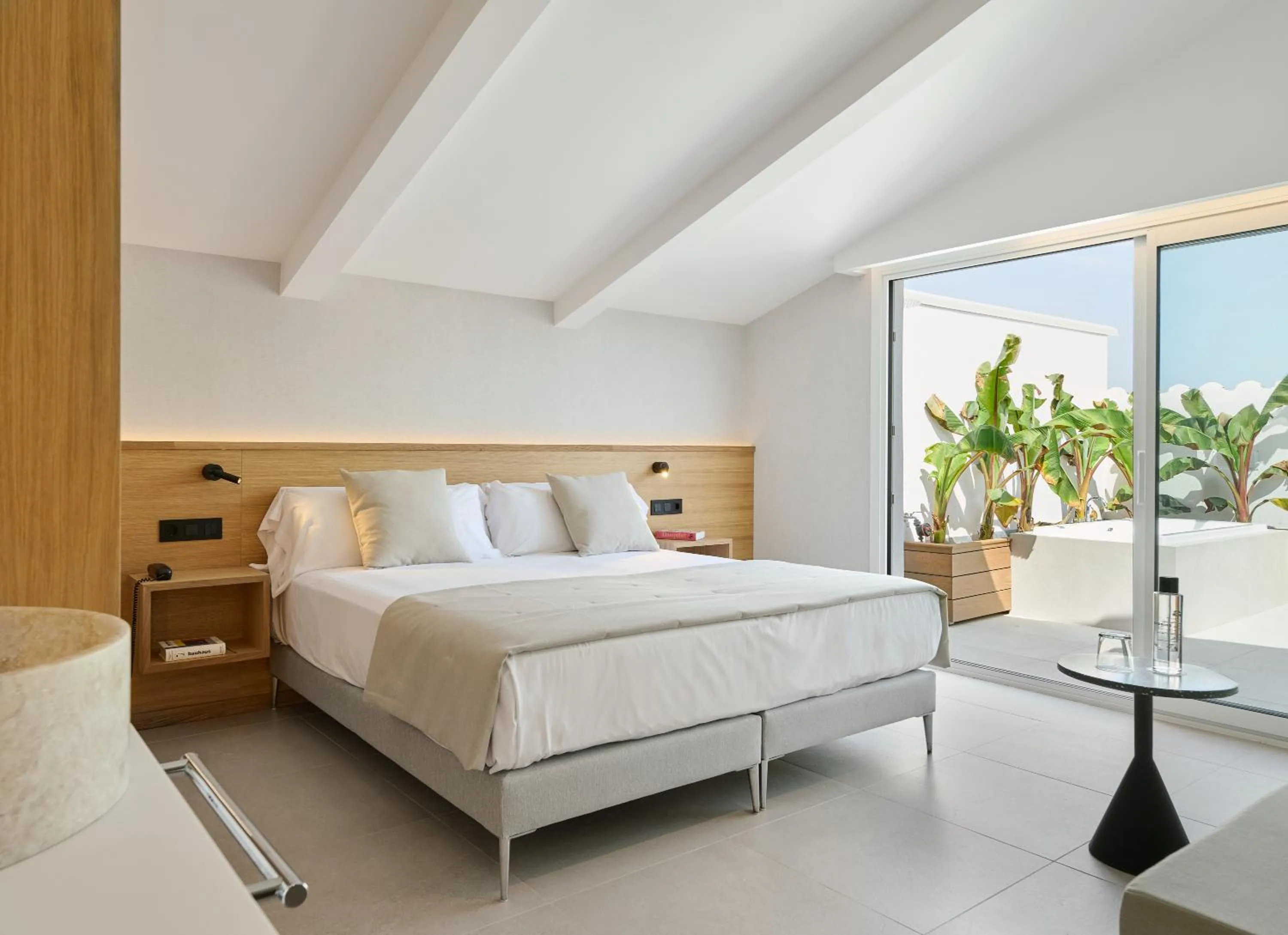 Photo of the whole room, Bed in Hotel restaurant Ceferino