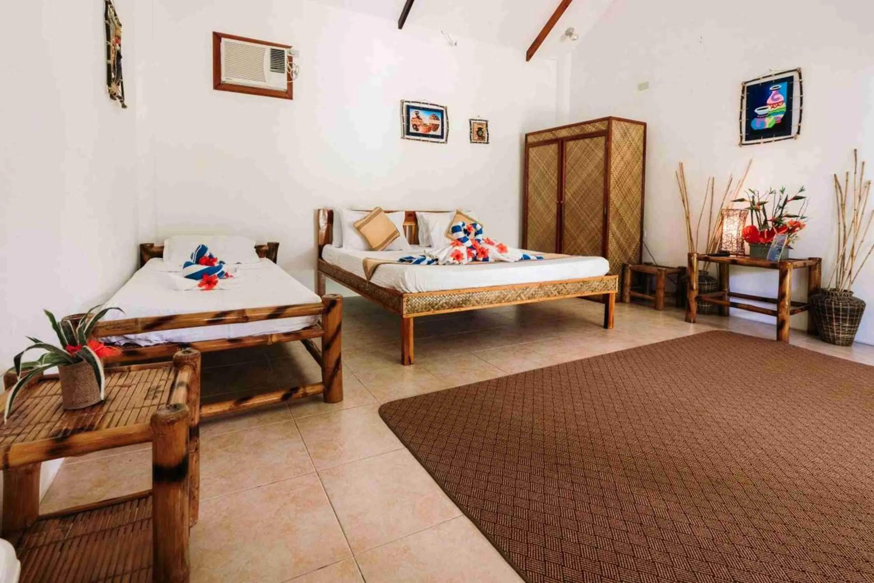 Bed in Romantic Beach Villas