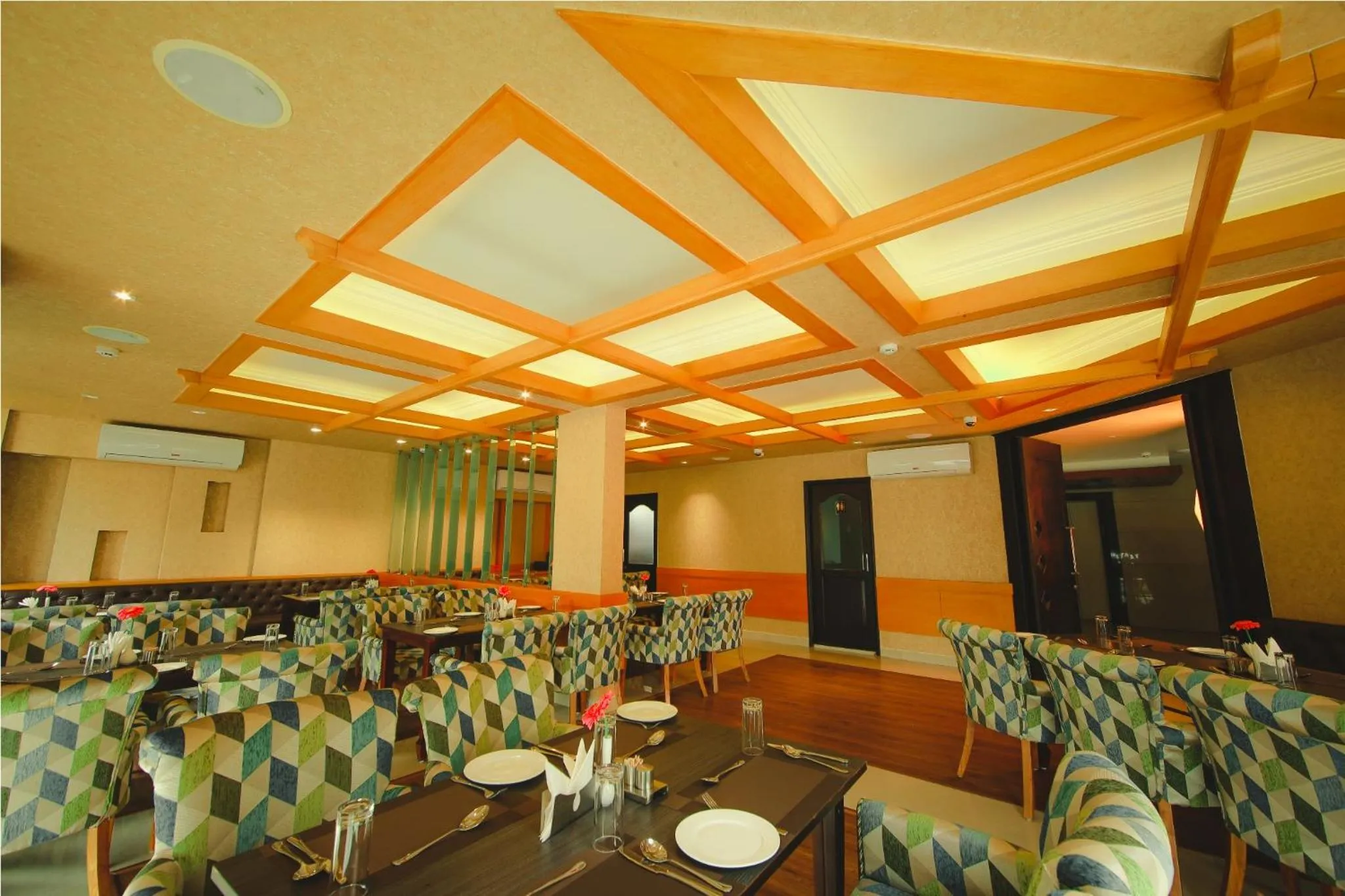 Restaurant/places to eat in Akhil Classic