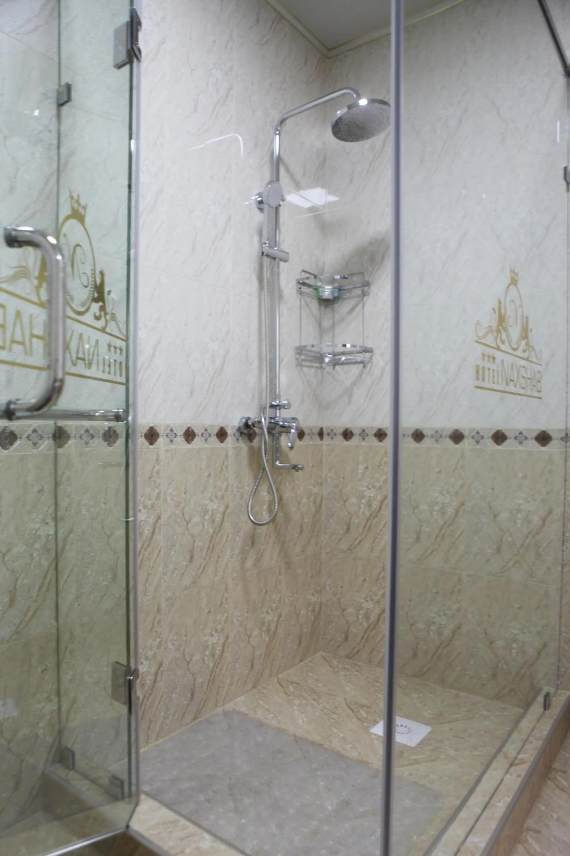 Shower in Hotel Naxshab