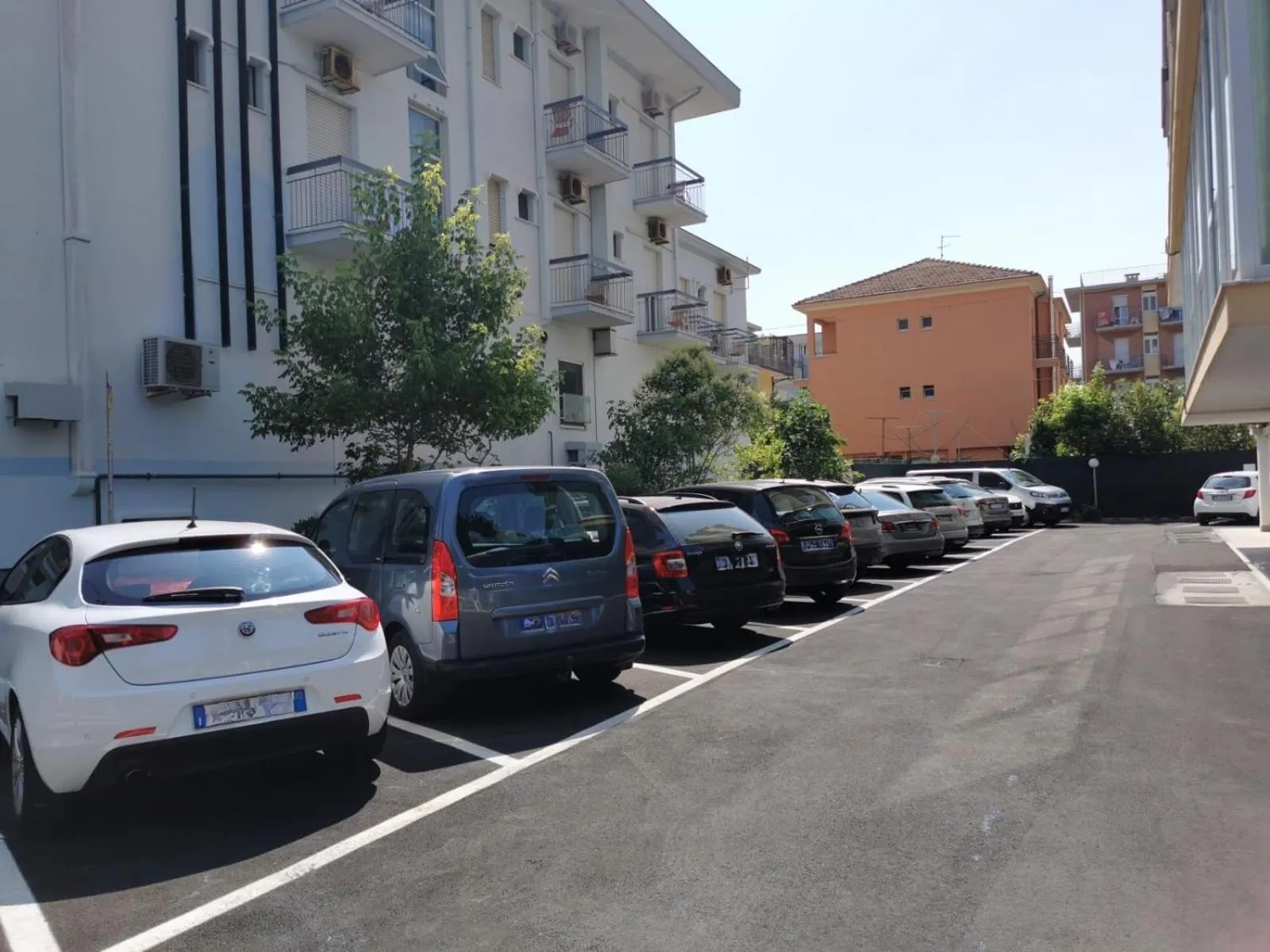 Parking in Hotel Sandra