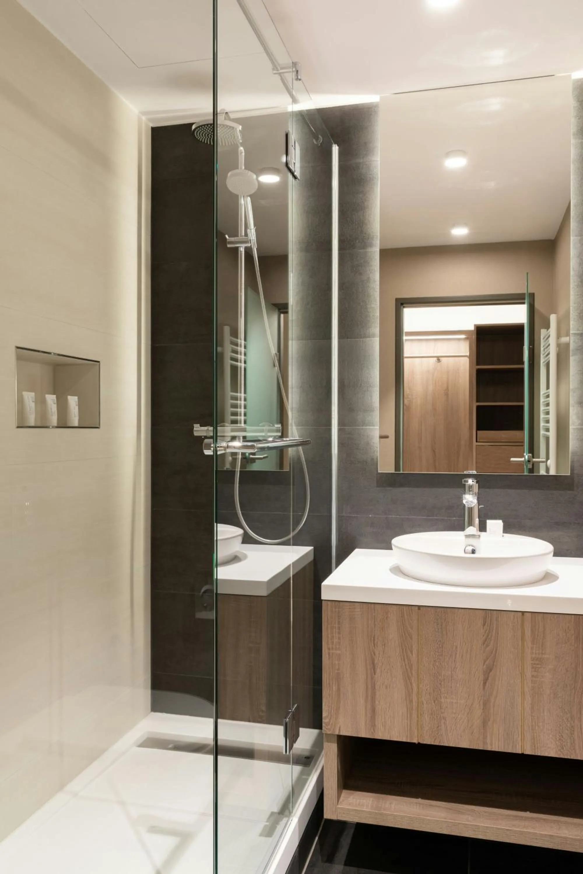 Bathroom in AC Hotel by Marriott Berlin Humboldthain Park