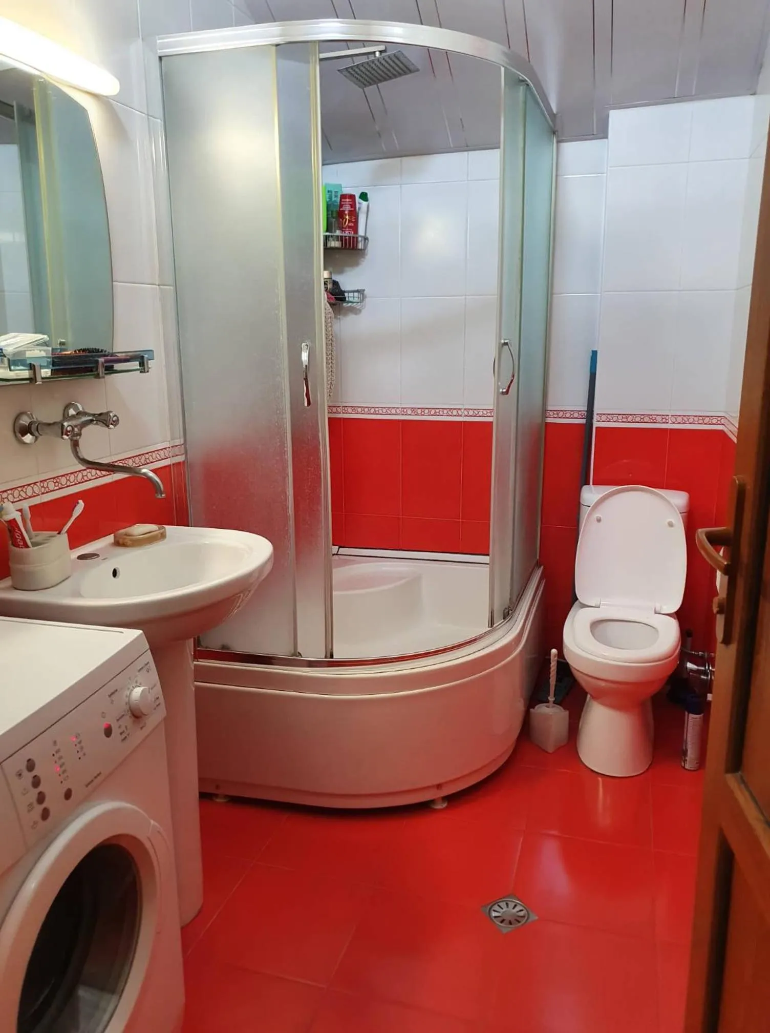 Bathroom in Tbilisi View House