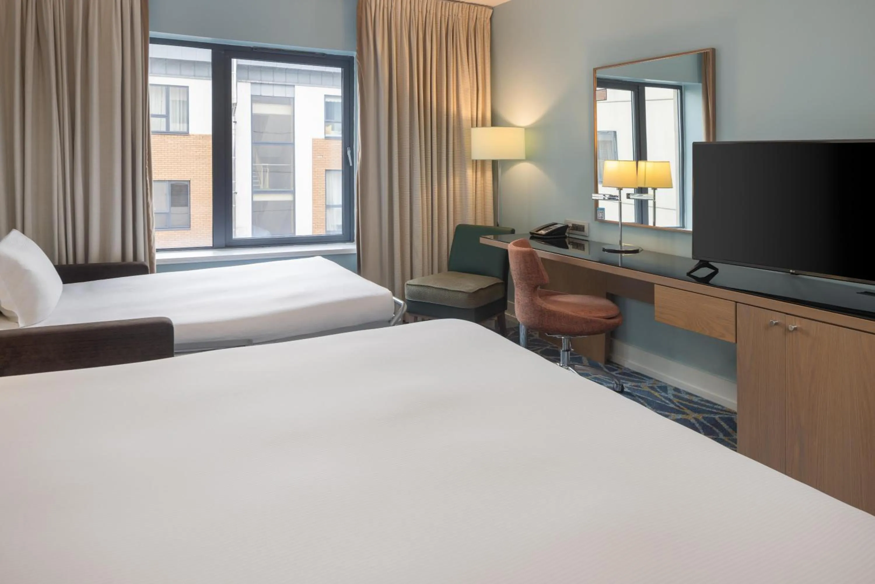 Photo of the whole room, Bed in Hilton Dublin Kilmainham