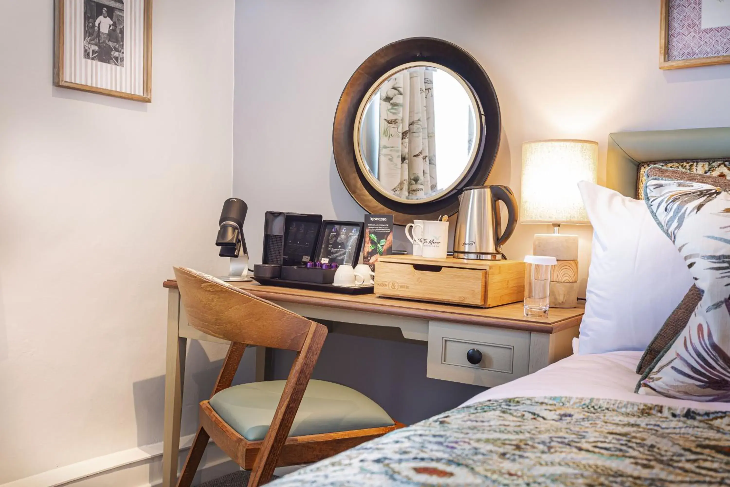 Superior Twin Room - Dog Friendly in The Manor Coastal Hotel & Inn, Blakeney - The Coaching Inn Group Superior Twin Room - Dog Friendly in The Manor Coastal Hotel & Inn, Blakeney - The Coaching Inn Group